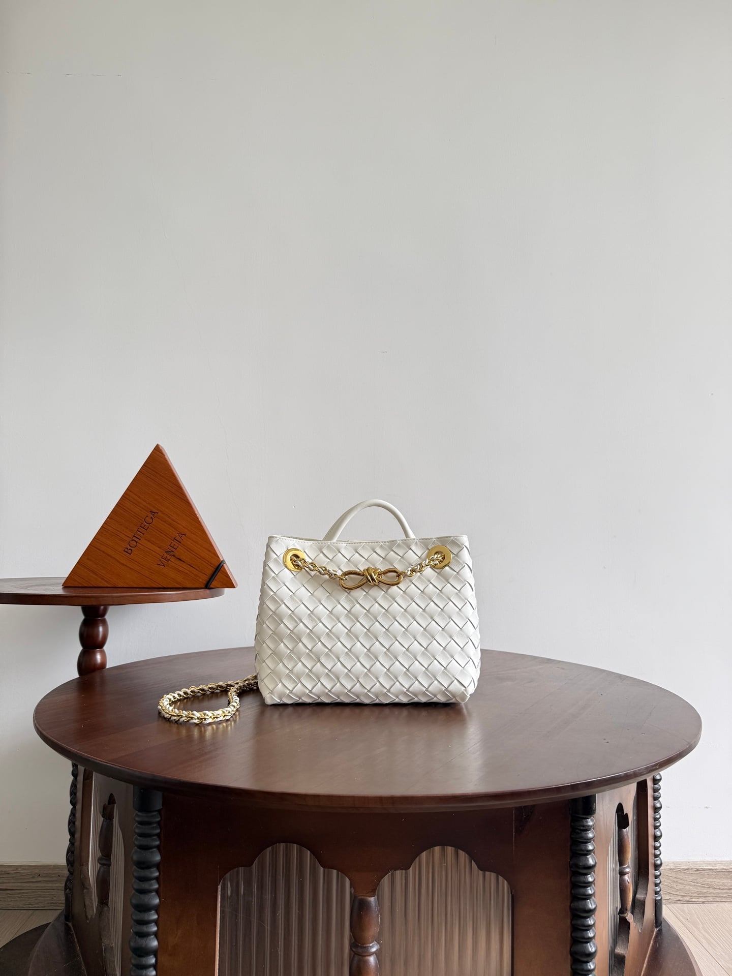 Andiamo Bottega Veneta 786008.A4