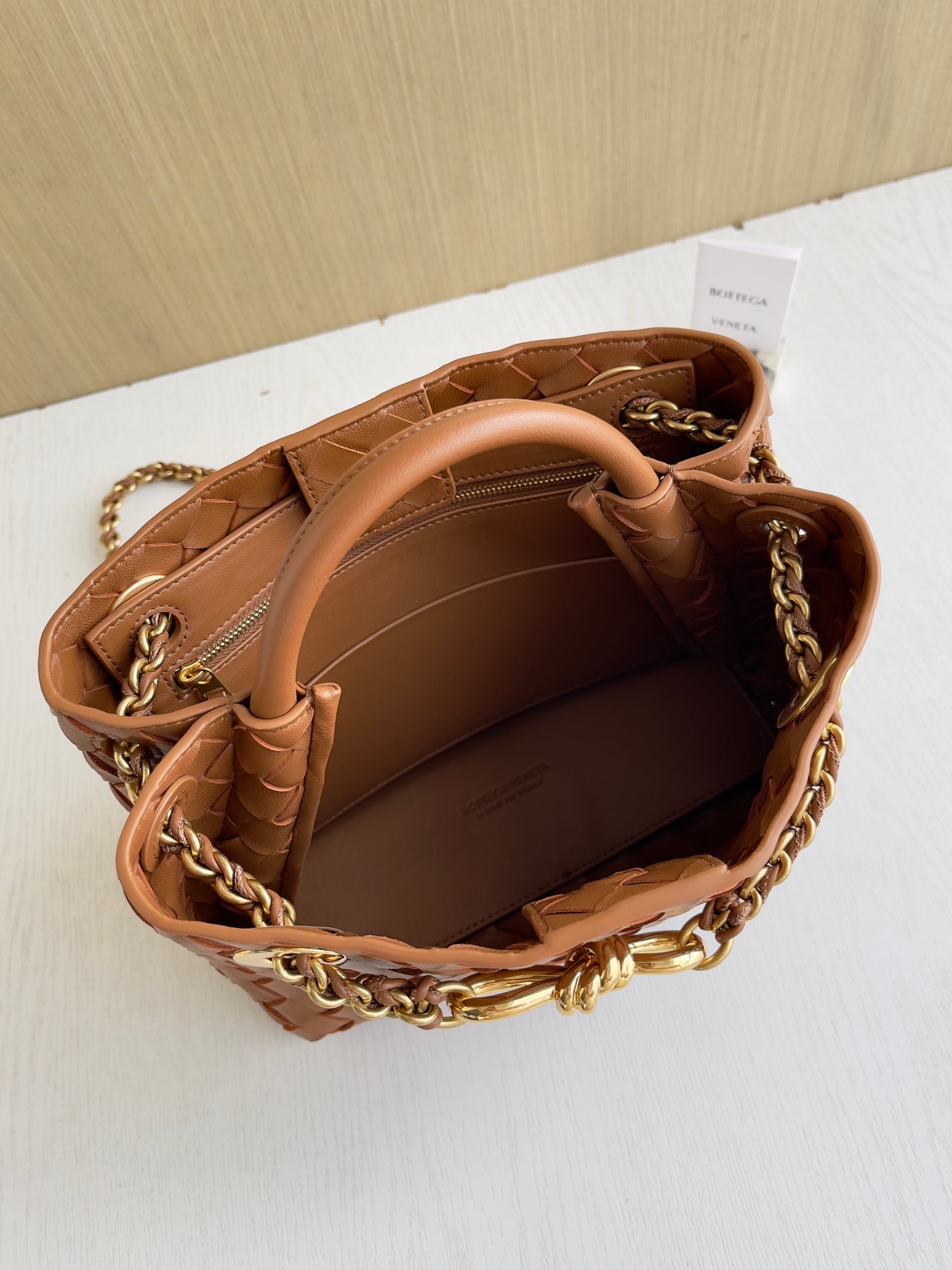 Andiamo Bottega Veneta 786008.A5