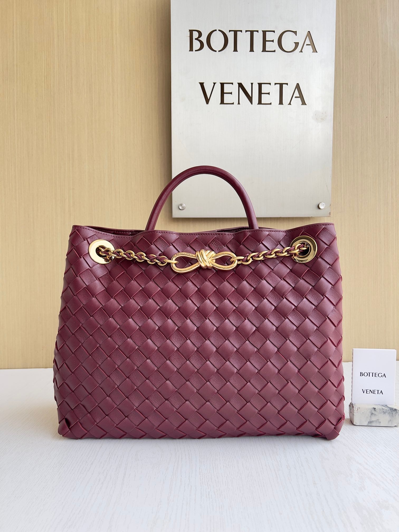 Andiamo Bottega Veneta 786009.A2