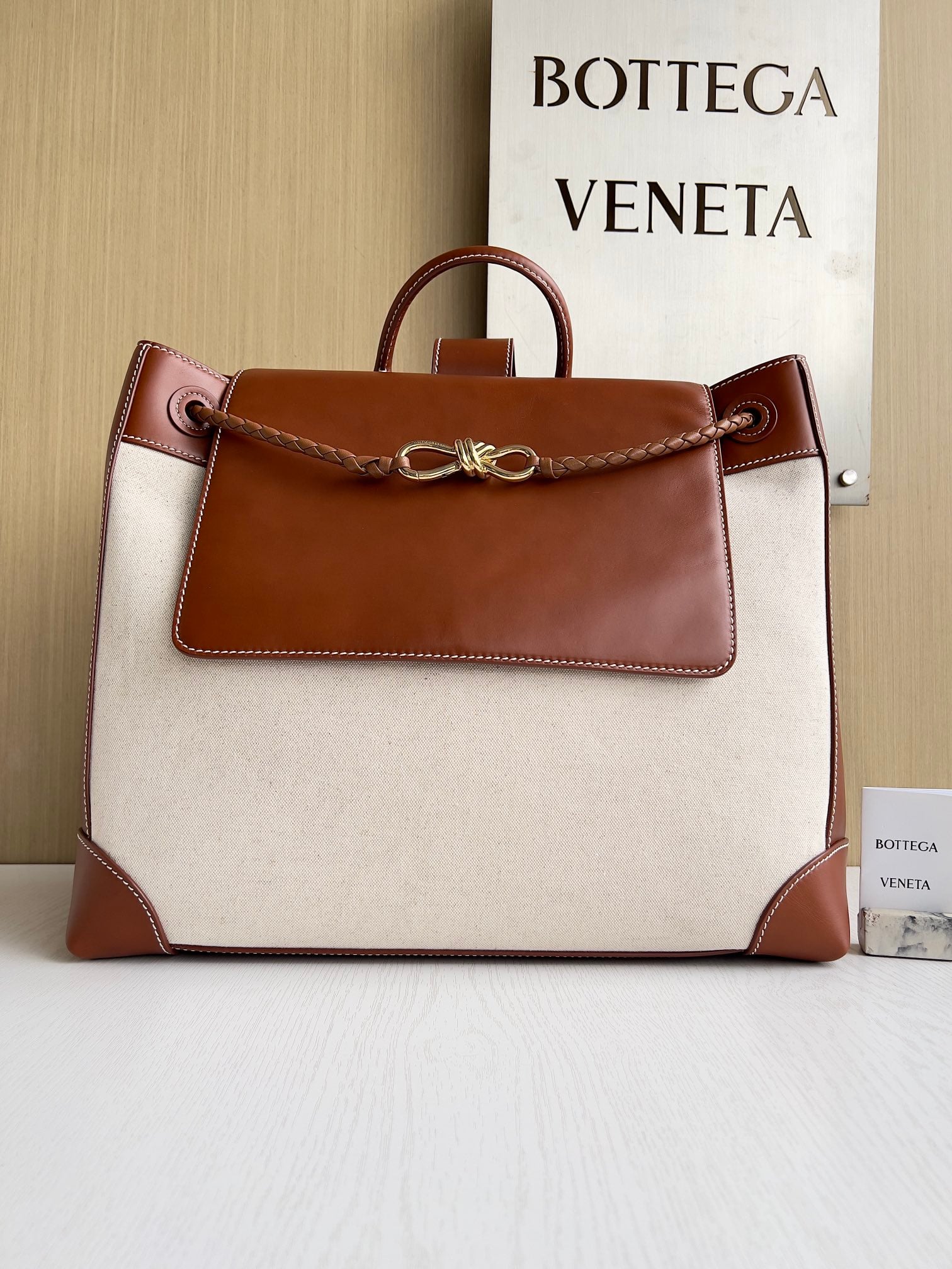 Andiamo Bottega Veneta 789039.A2