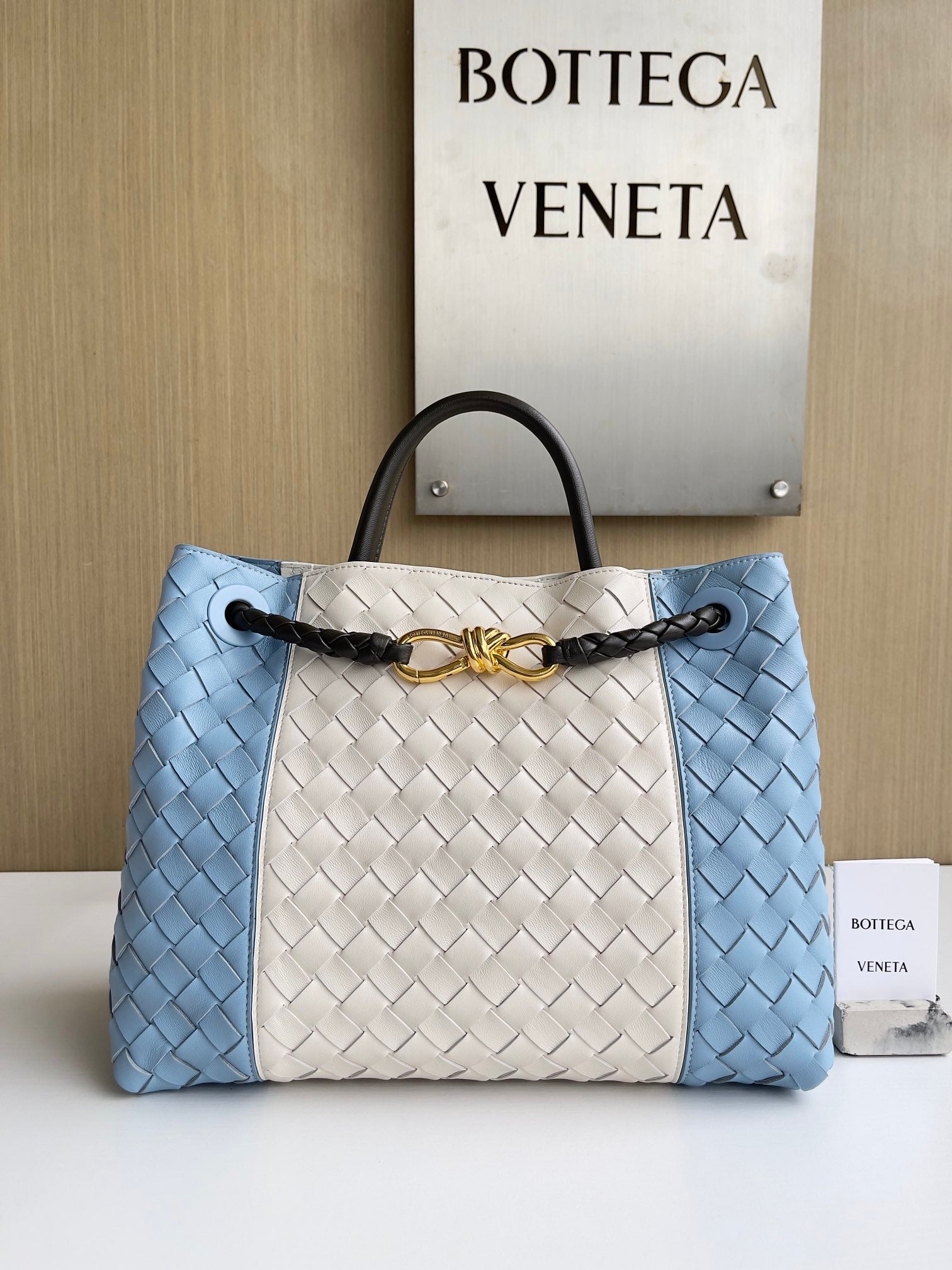 Andiamo Bottega Veneta 796592