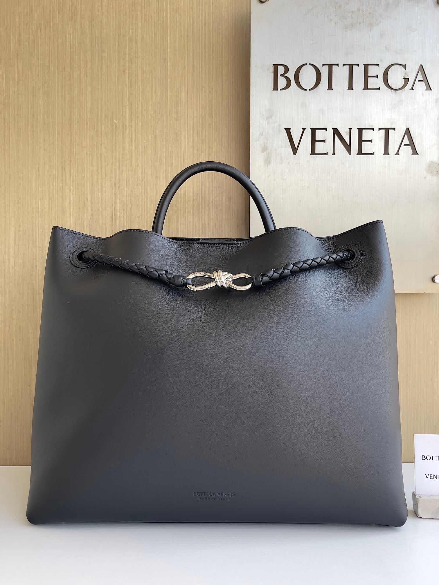 Andiamo Bottega Veneta 806010.A5