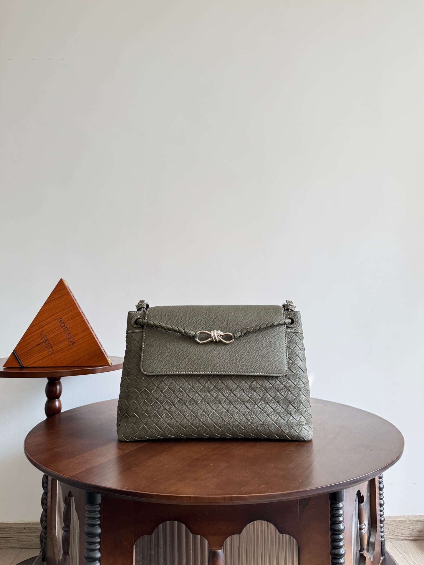 Andiamo Bottega Veneta 807715.A2