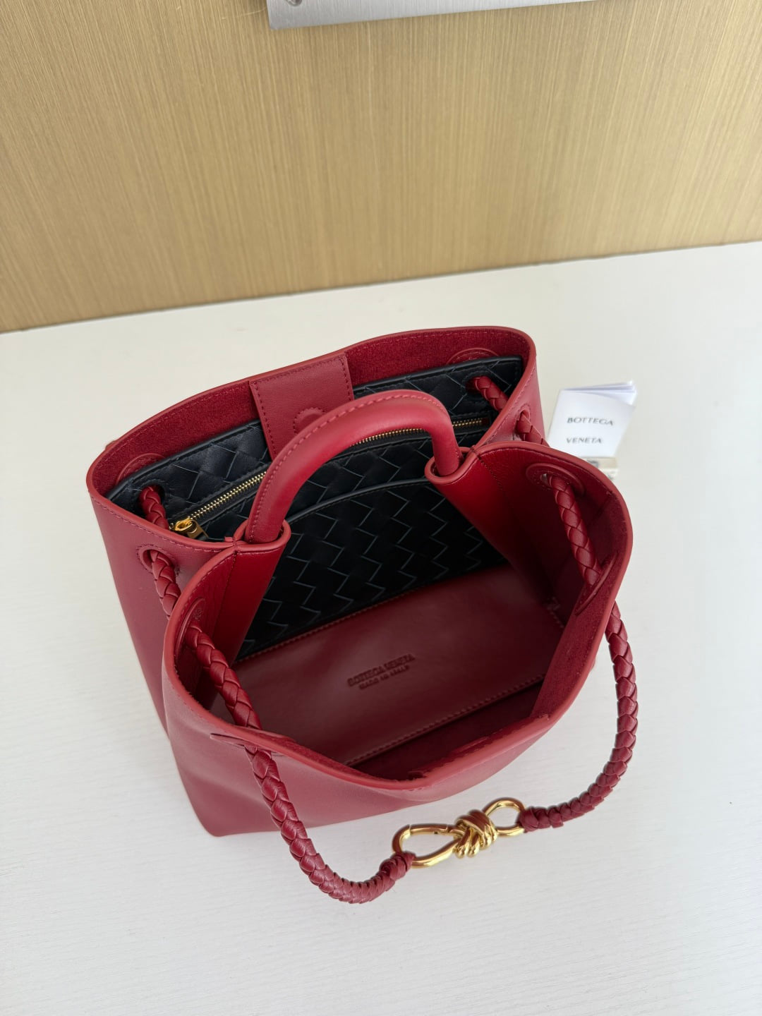 Andiamo Bottega Veneta 810213.A6