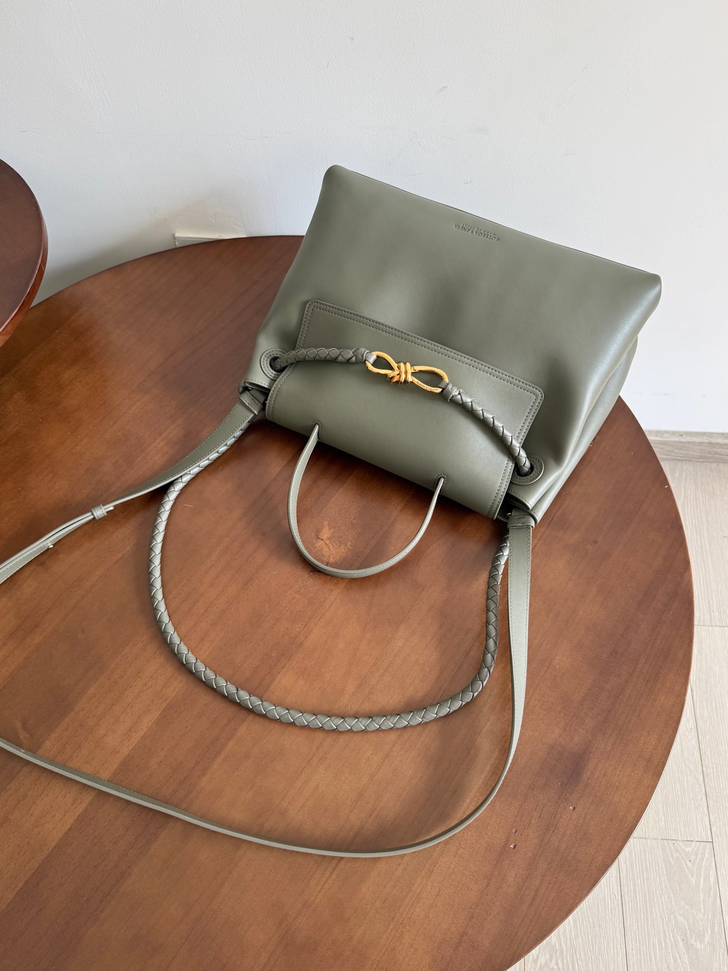 Andiamo Bottega Veneta 817231.A6