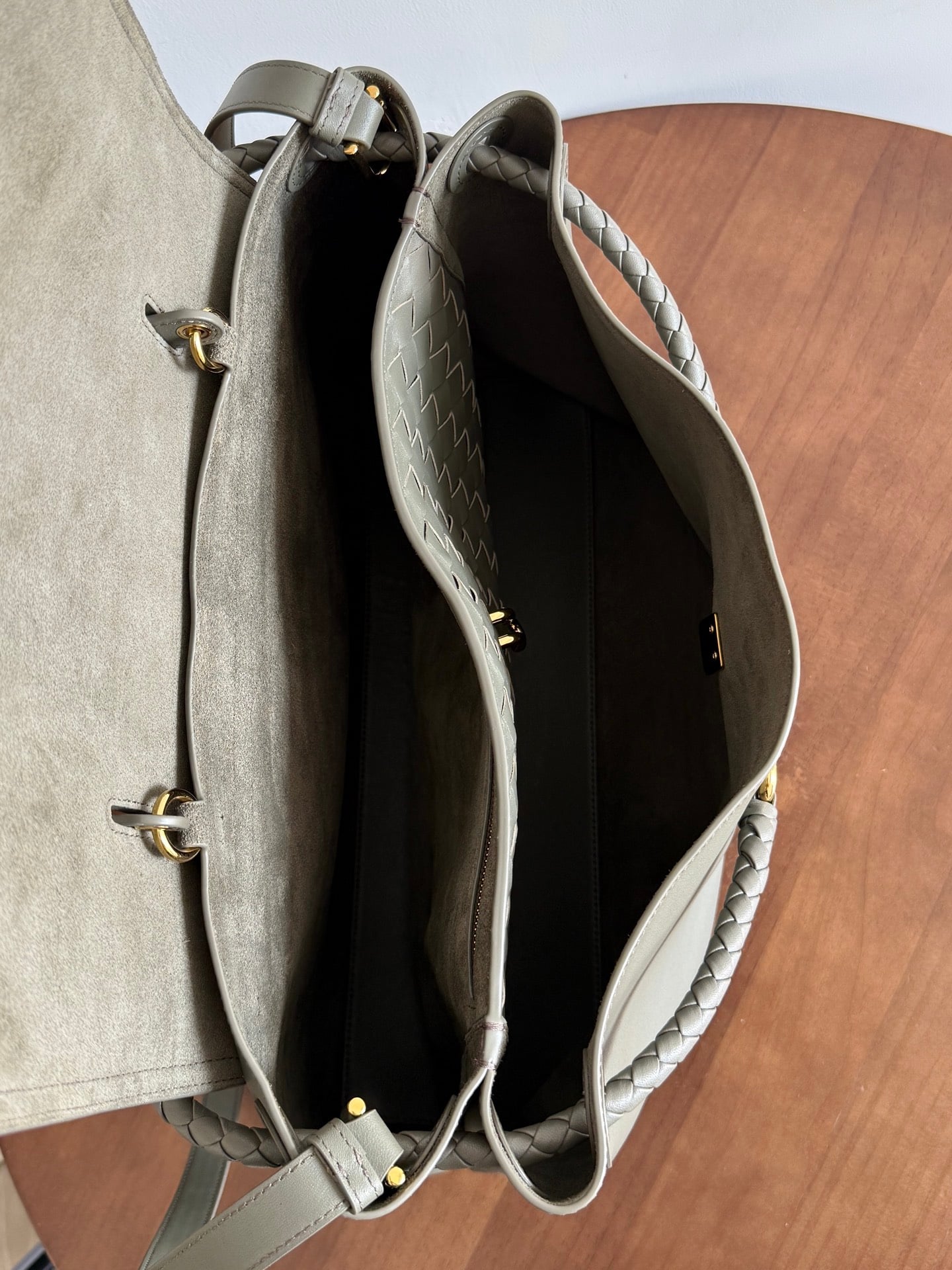 Andiamo Bottega Veneta 826195.A4