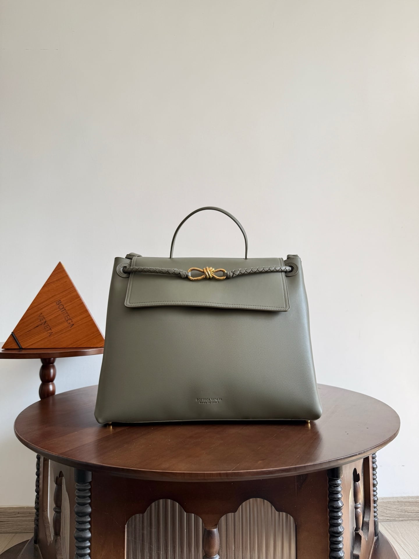 Andiamo Bottega Veneta 826195.A4