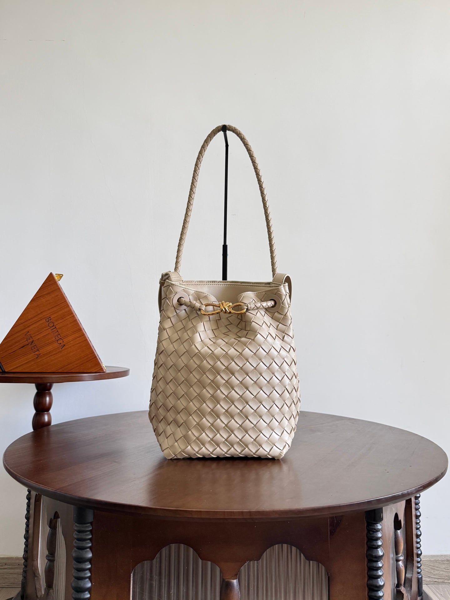 Andiamo Bottega Veneta 855759.A1