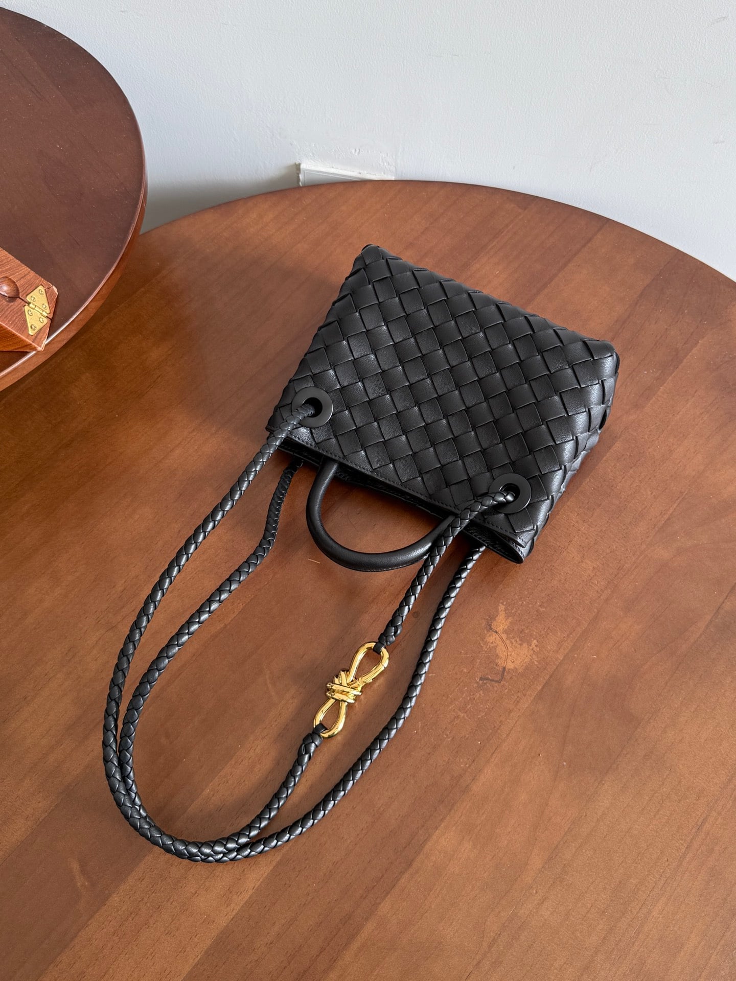 Andiamo Bottega Veneta 874957.A4