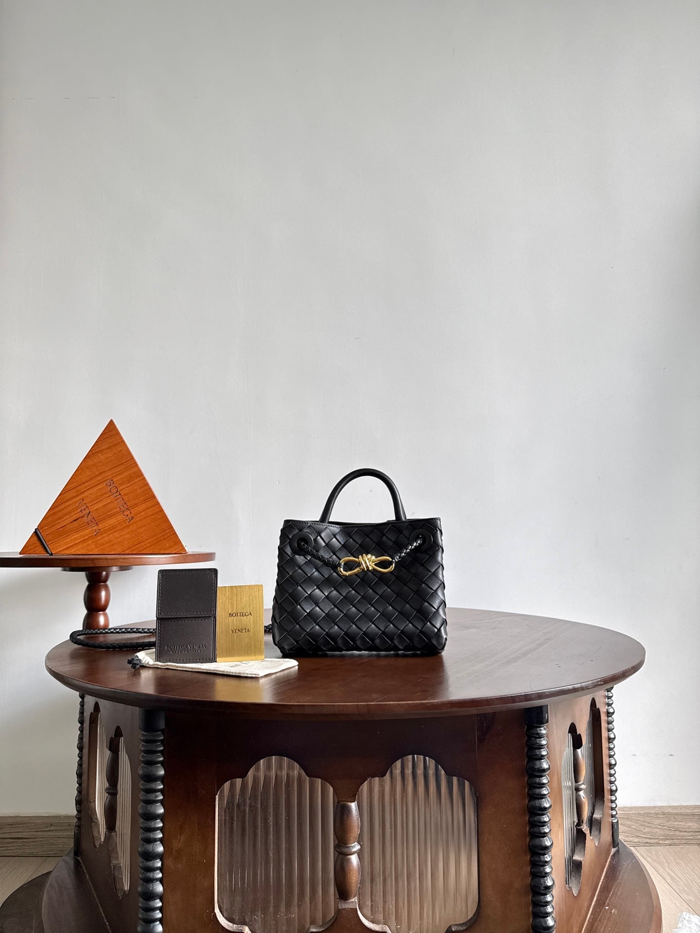 Andiamo Bottega Veneta 874957.A4
