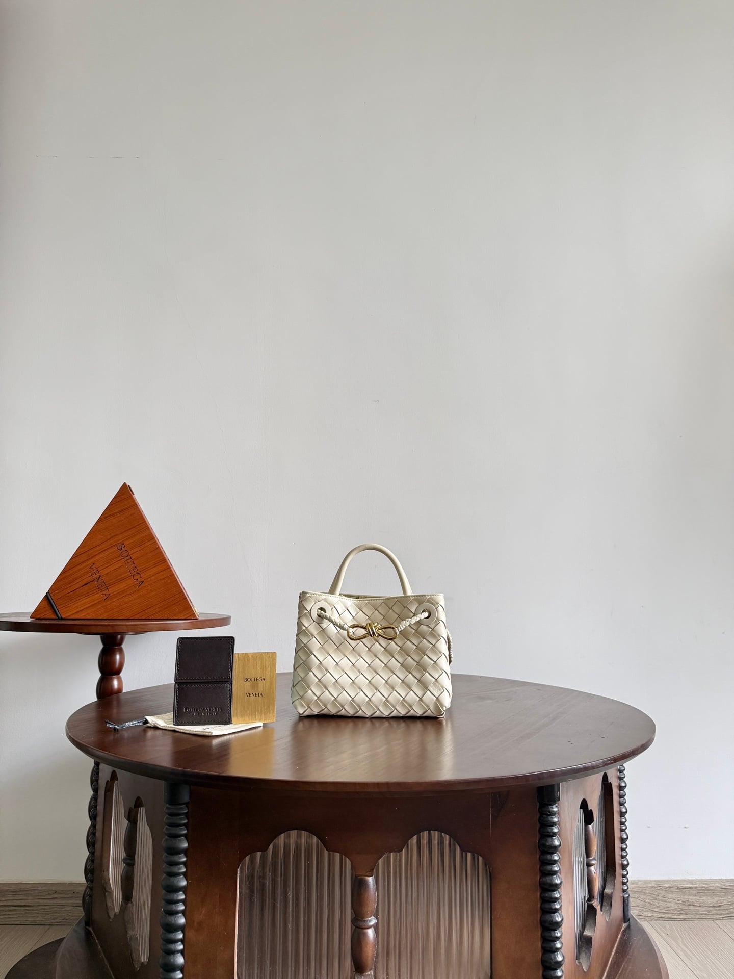 Andiamo Bottega Veneta 874957.A9