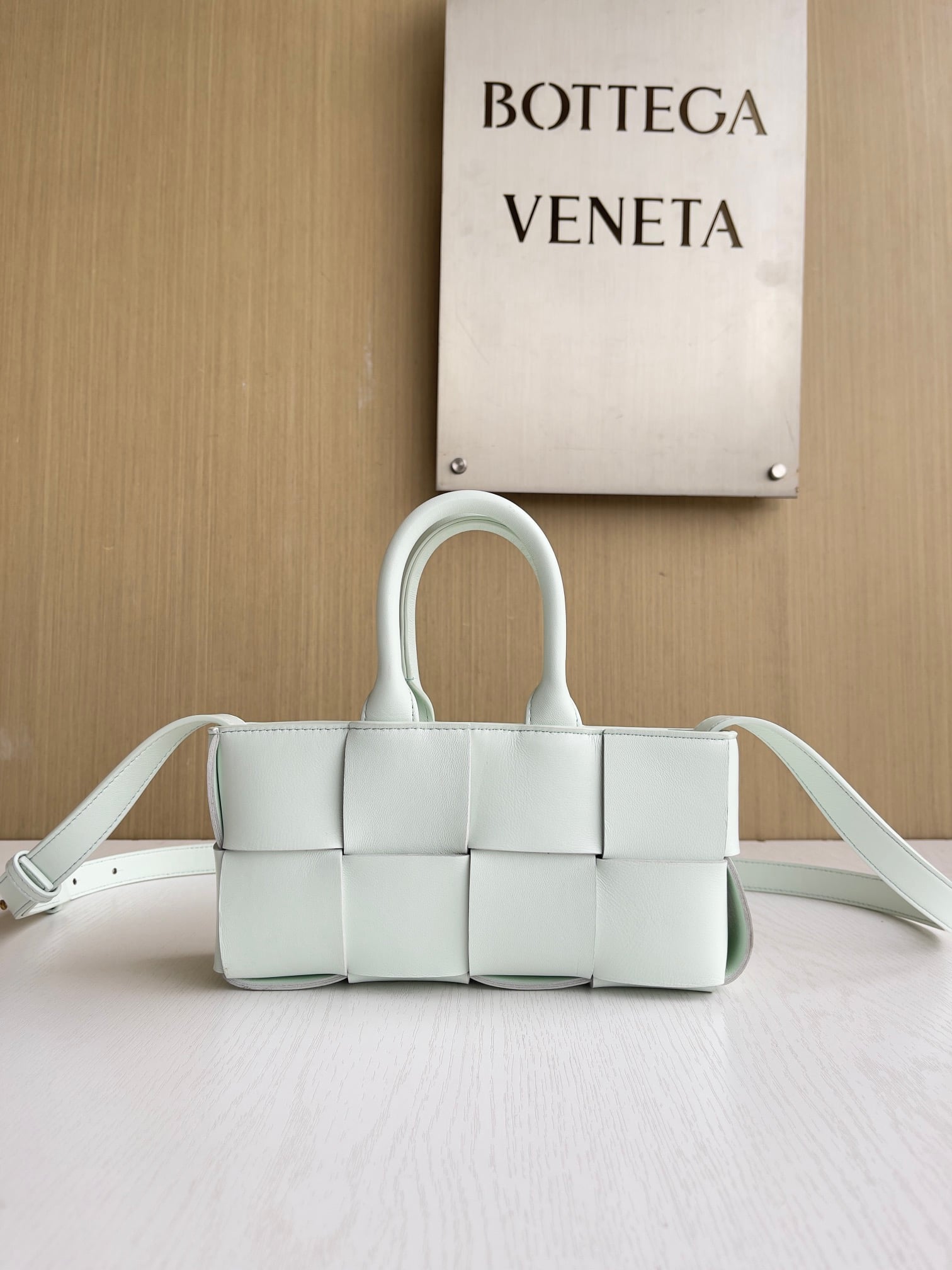 Arco Bottega Veneta 776778.A1