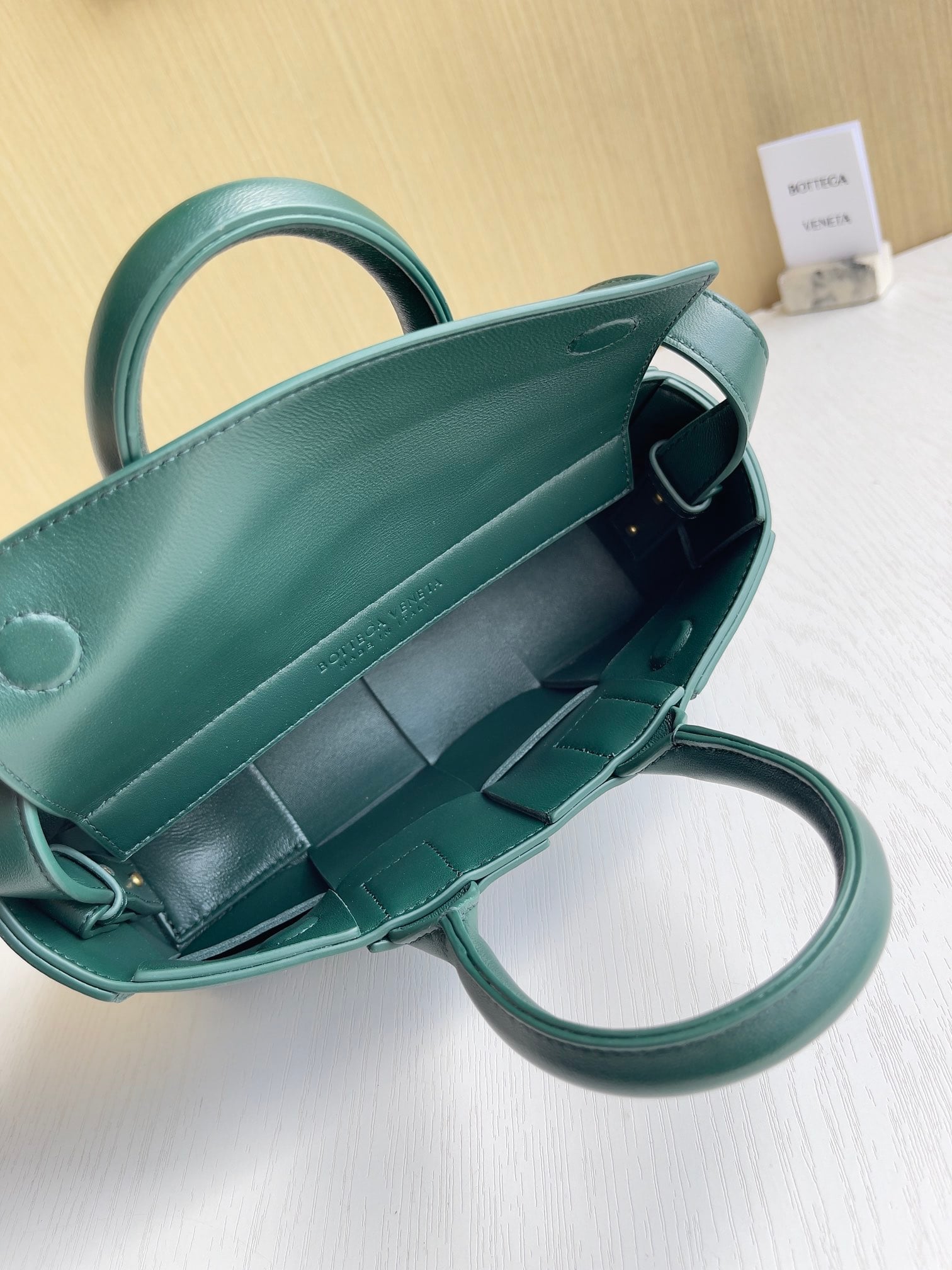 Arco Bottega Veneta 776778.A4