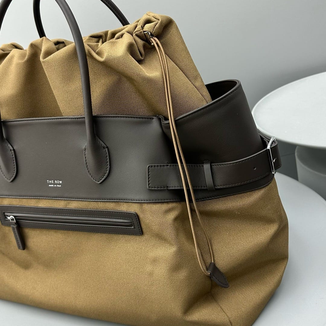 Margaux 17 Inside The Row E688138.1