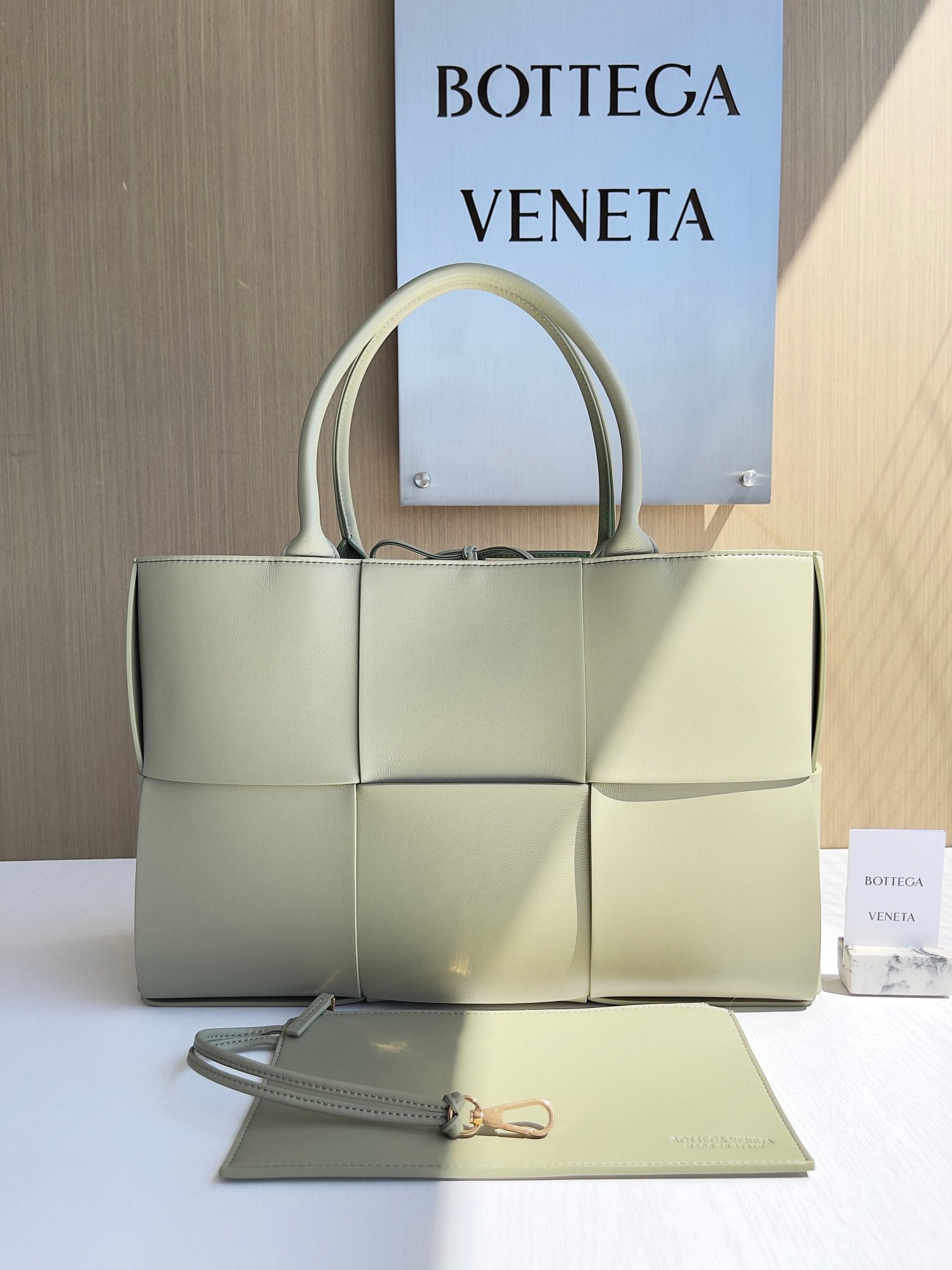 Arco Tote Bottega Veneta 609175.A16