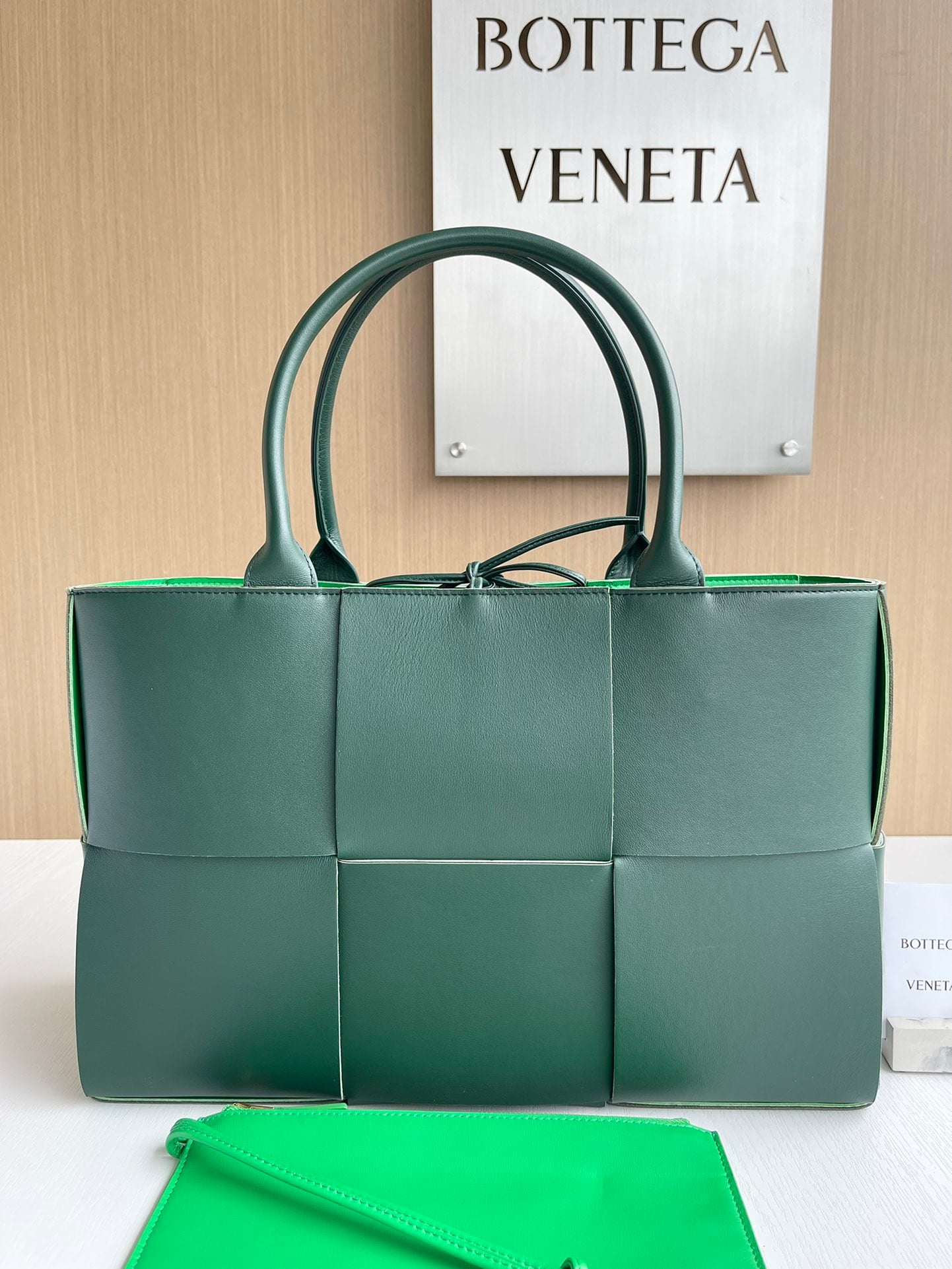 Arco Tote Bottega Veneta 609175.A17