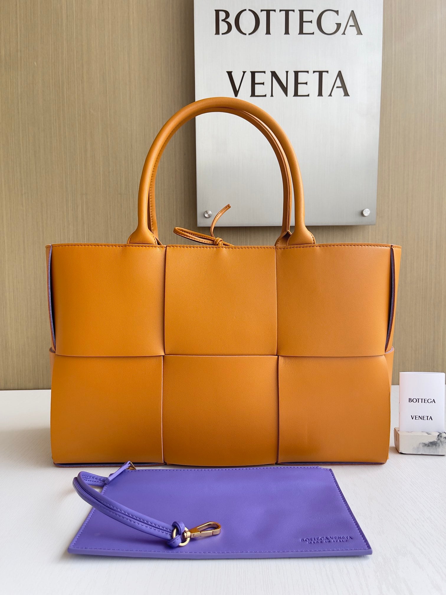 Arco Tote Bottega Veneta 609175.A22