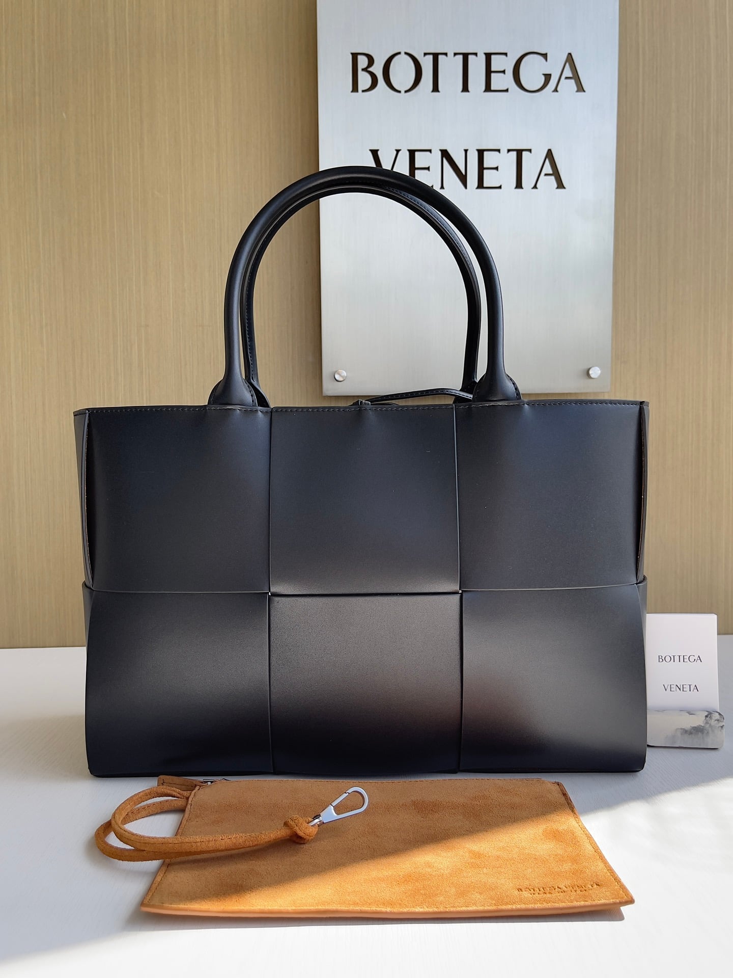 Arco Tote Bottega Veneta 609175.A31
