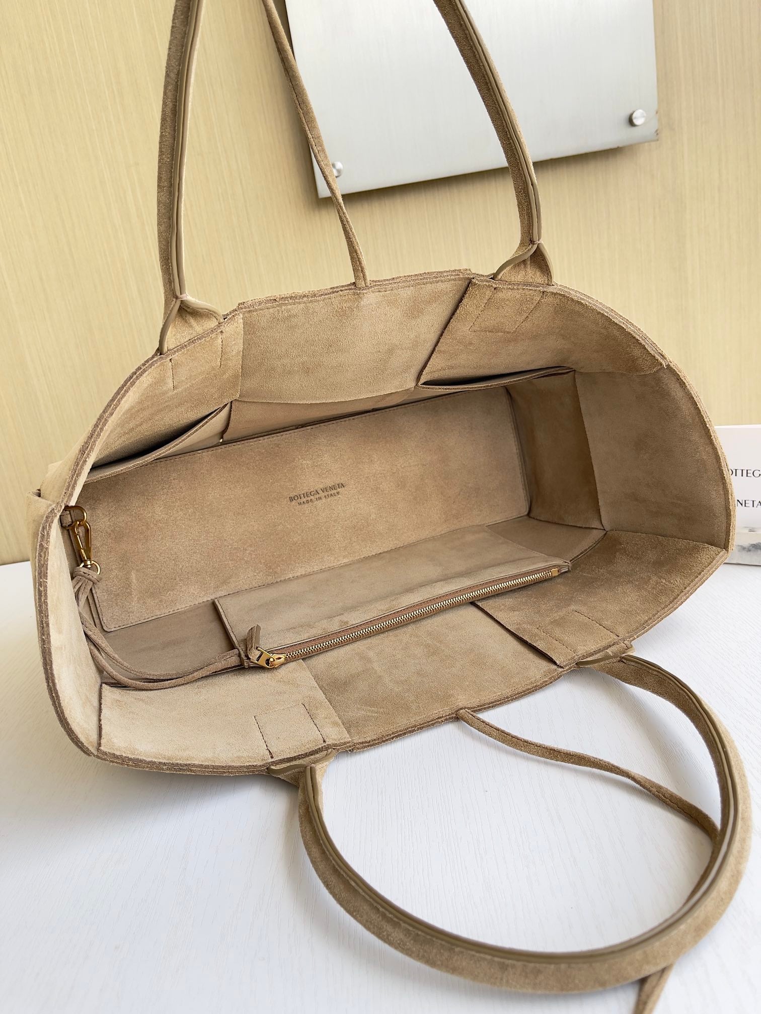 Arco Tote Bottega Veneta 609175.A36