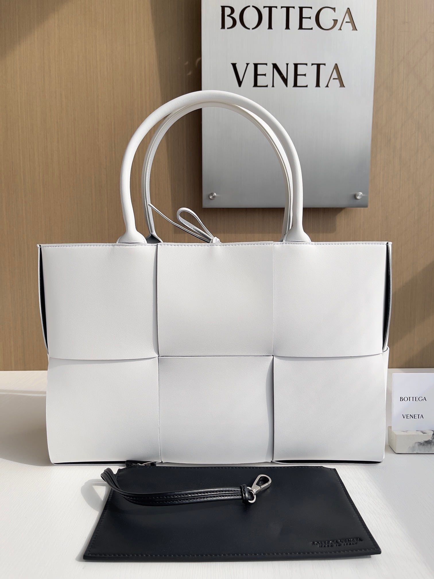 Arco Tote Bottega Veneta 609175.A40