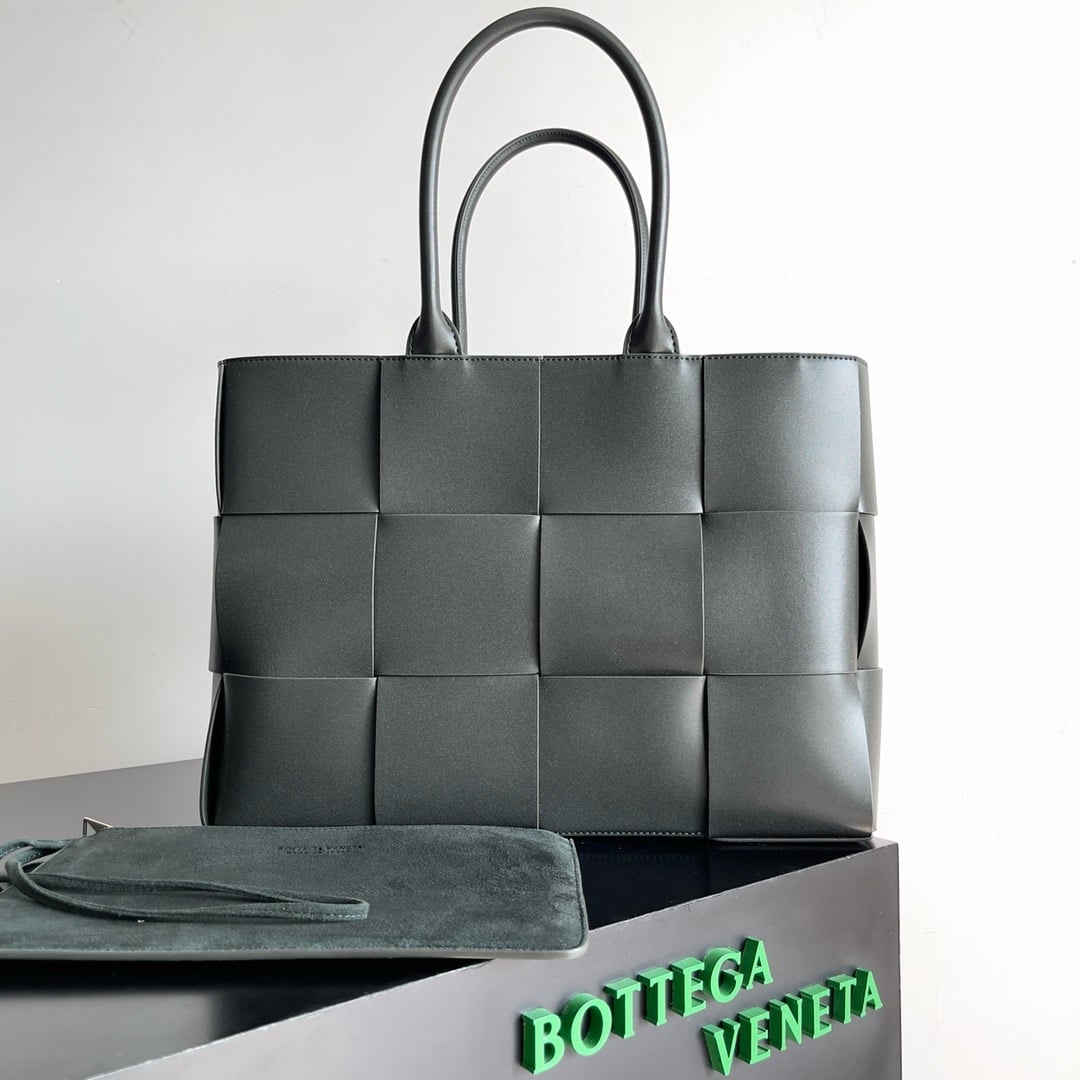 Arco Tote Bottega Veneta 729244.A8