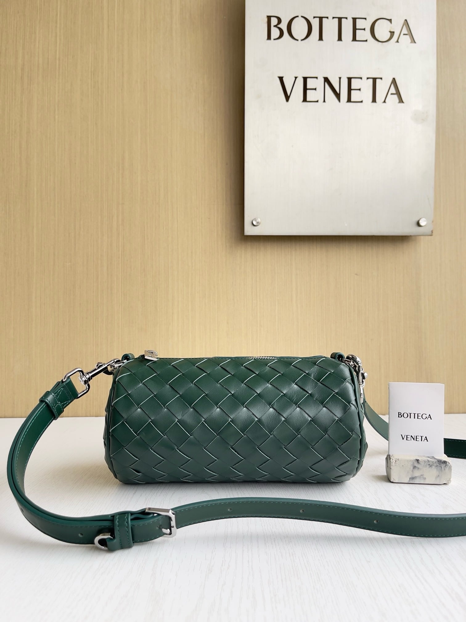 Barrel Bottega Veneta 777391.A1