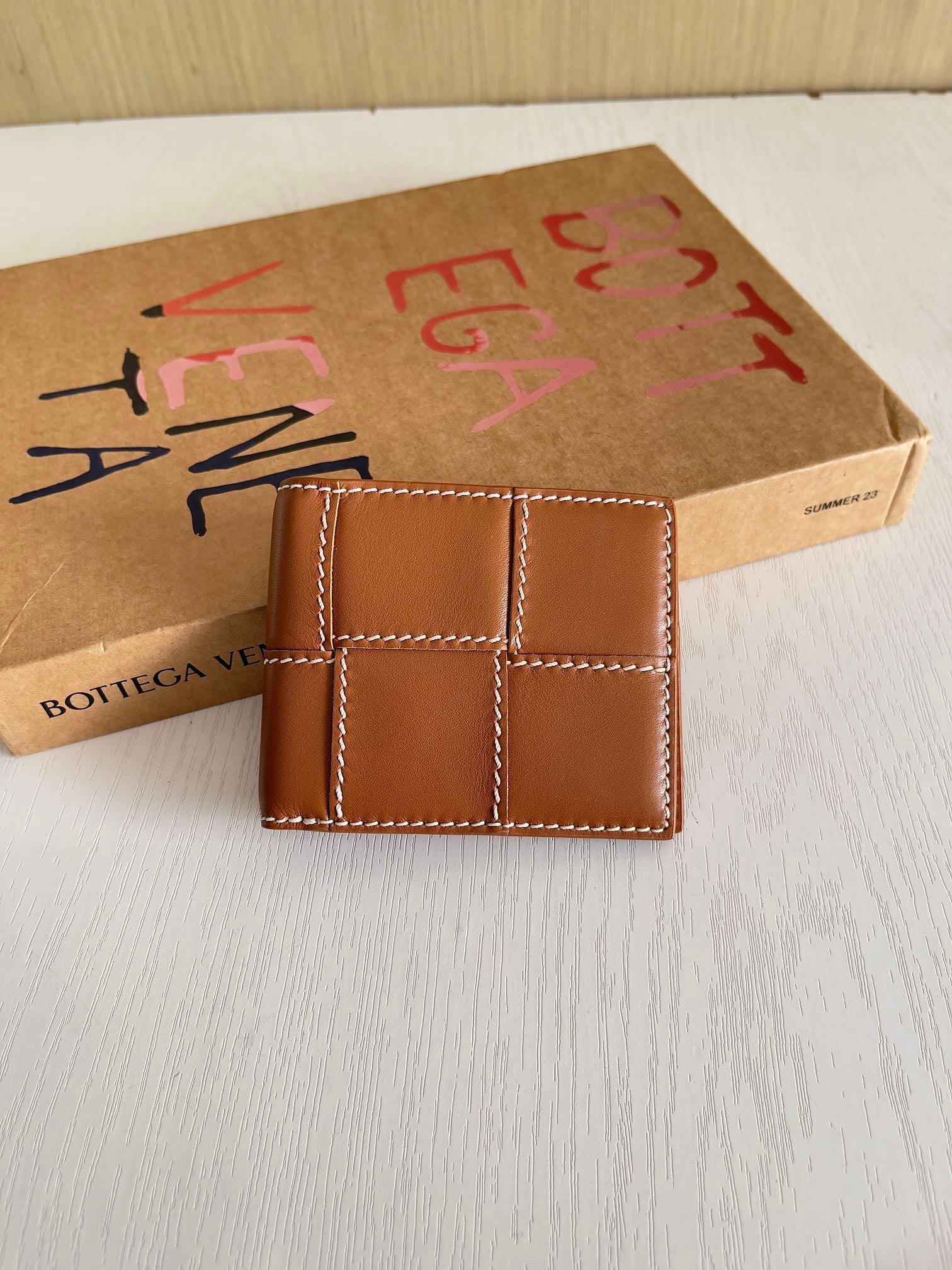 Bi-Fold Wallet Bottega Veneta 649603.A6