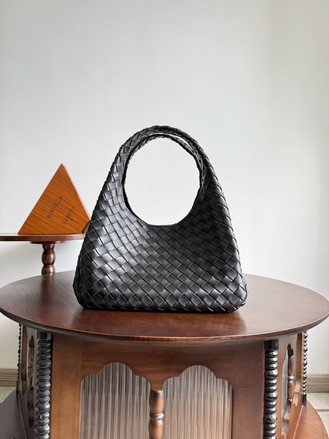 Campana Bottega Veneta 844249.A1