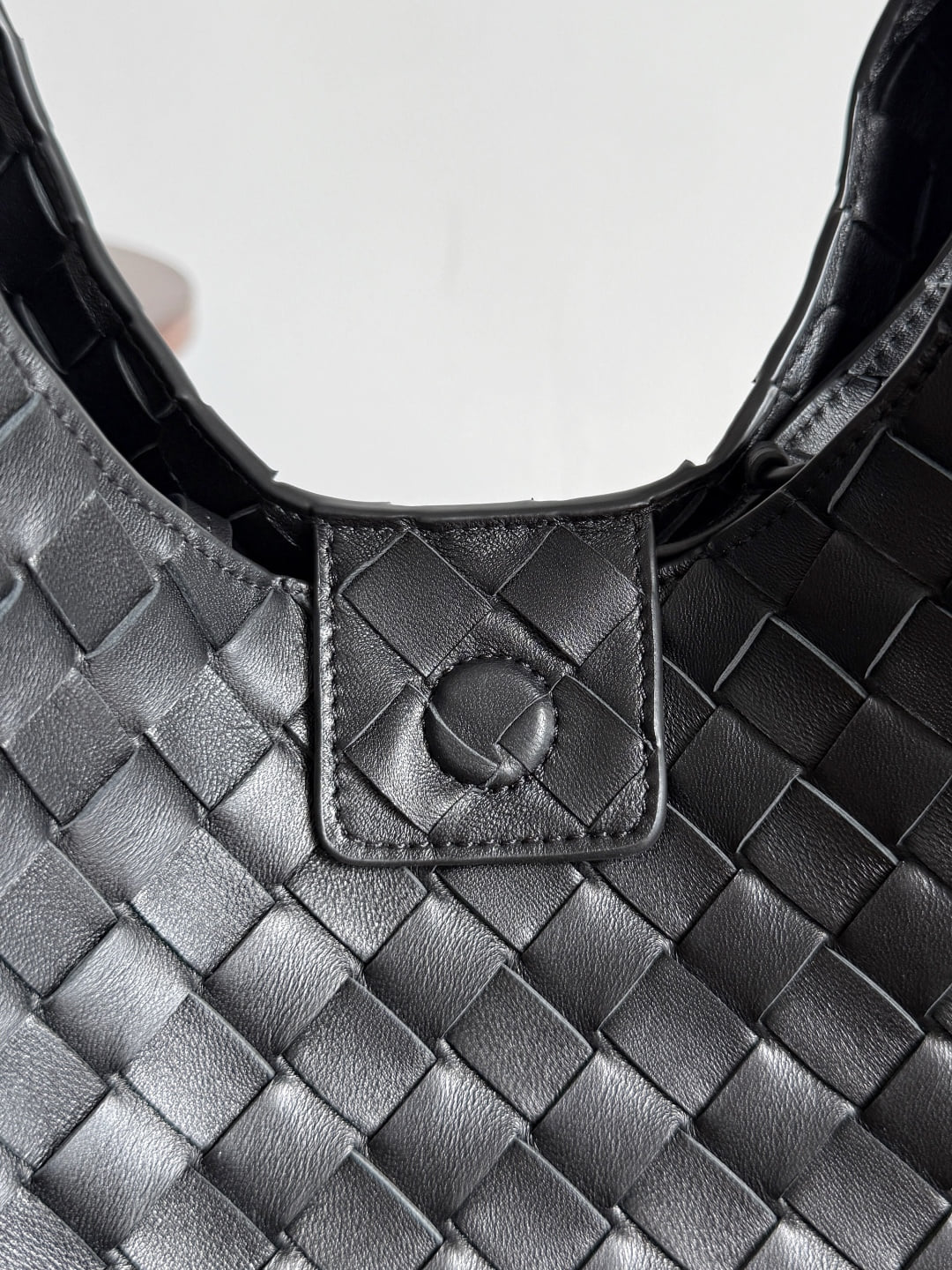Campana Bottega Veneta 844249.A1