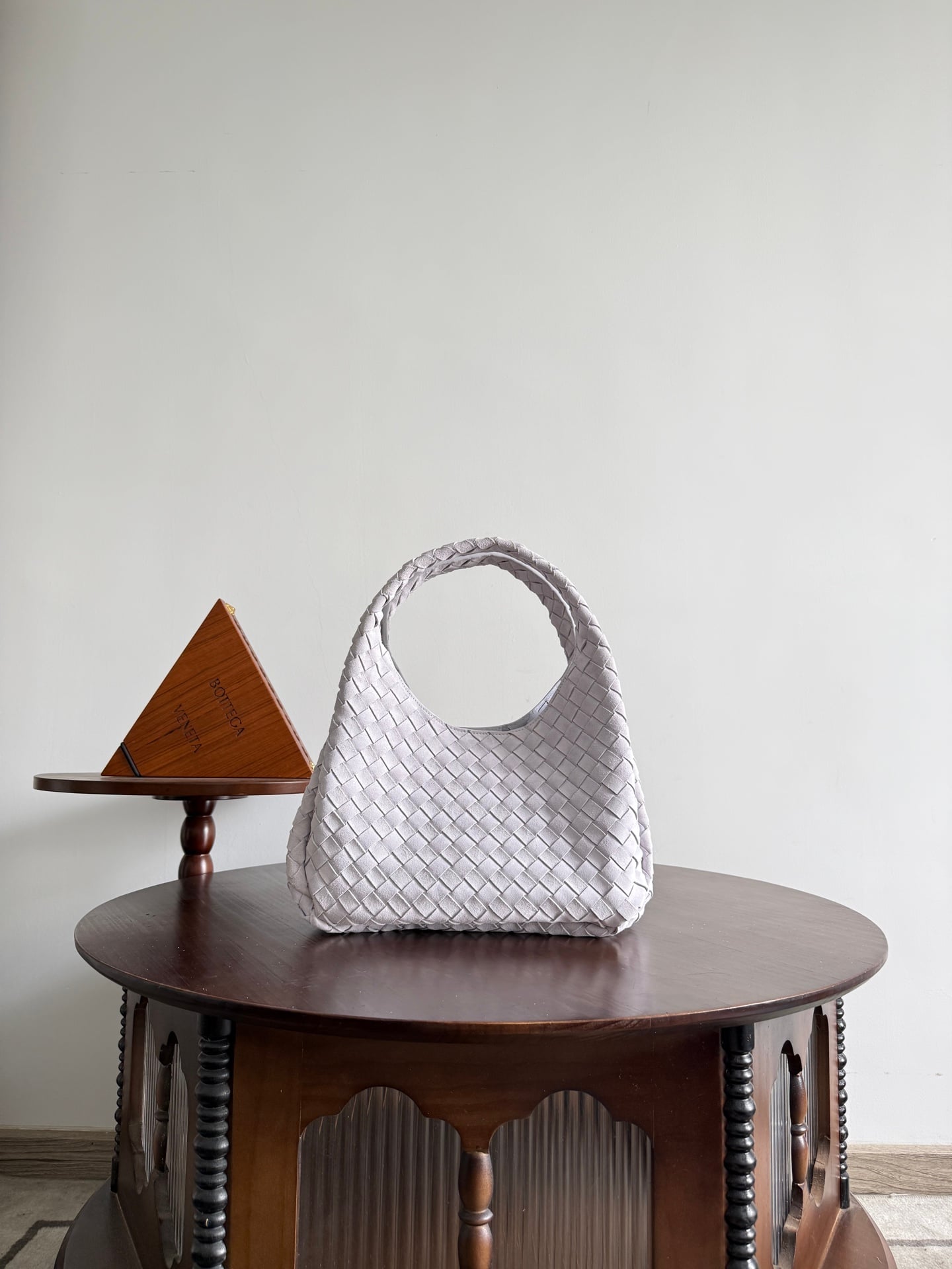 Campana Bottega Veneta 844249.A2