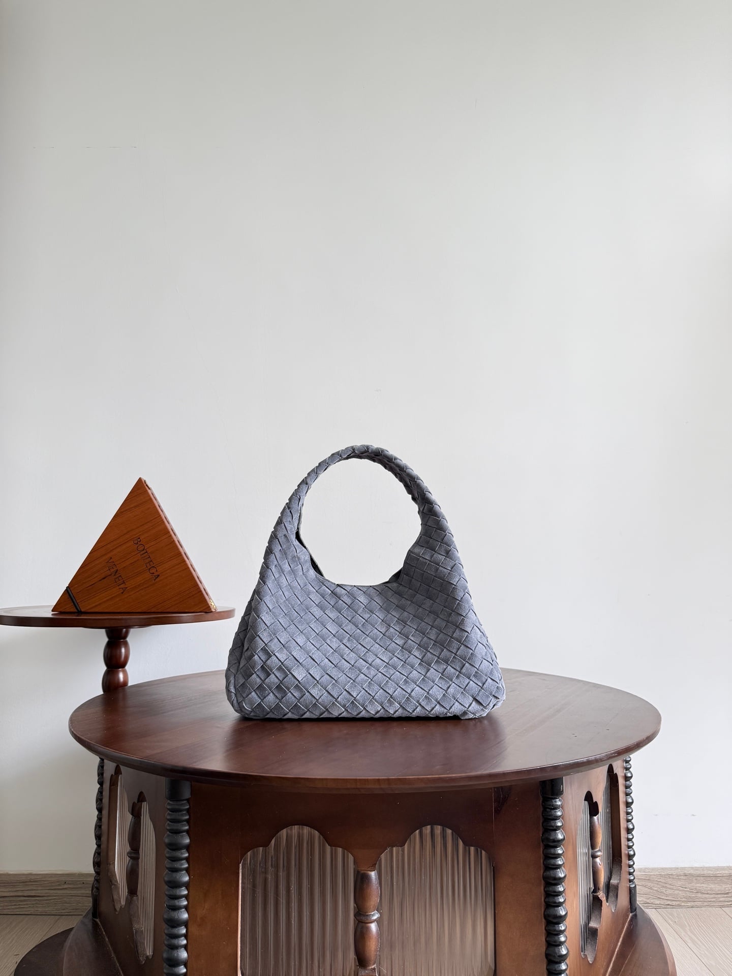 Campana Bottega Veneta 844249.A11