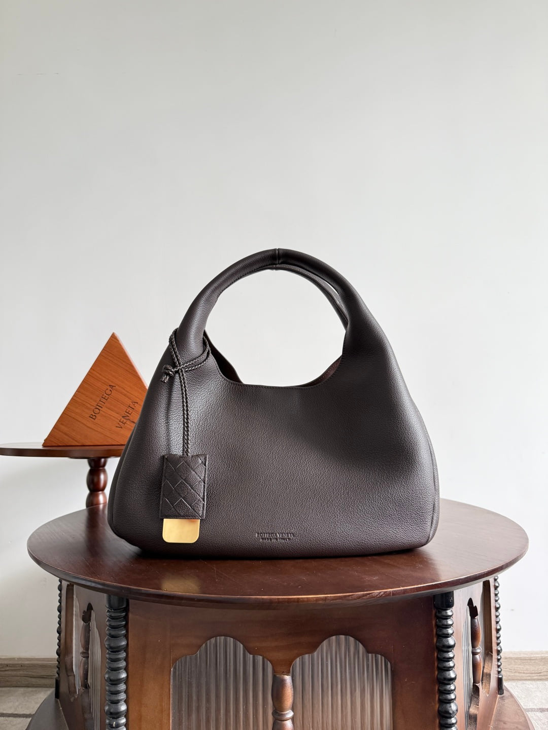Campana Bottega Veneta 844251.A1