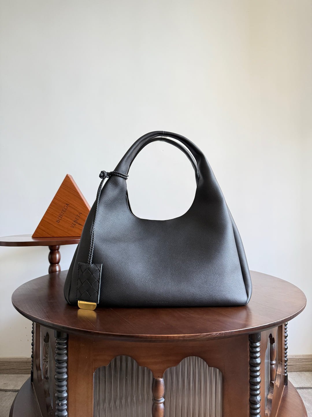 Campana Bottega Veneta 844251.A2