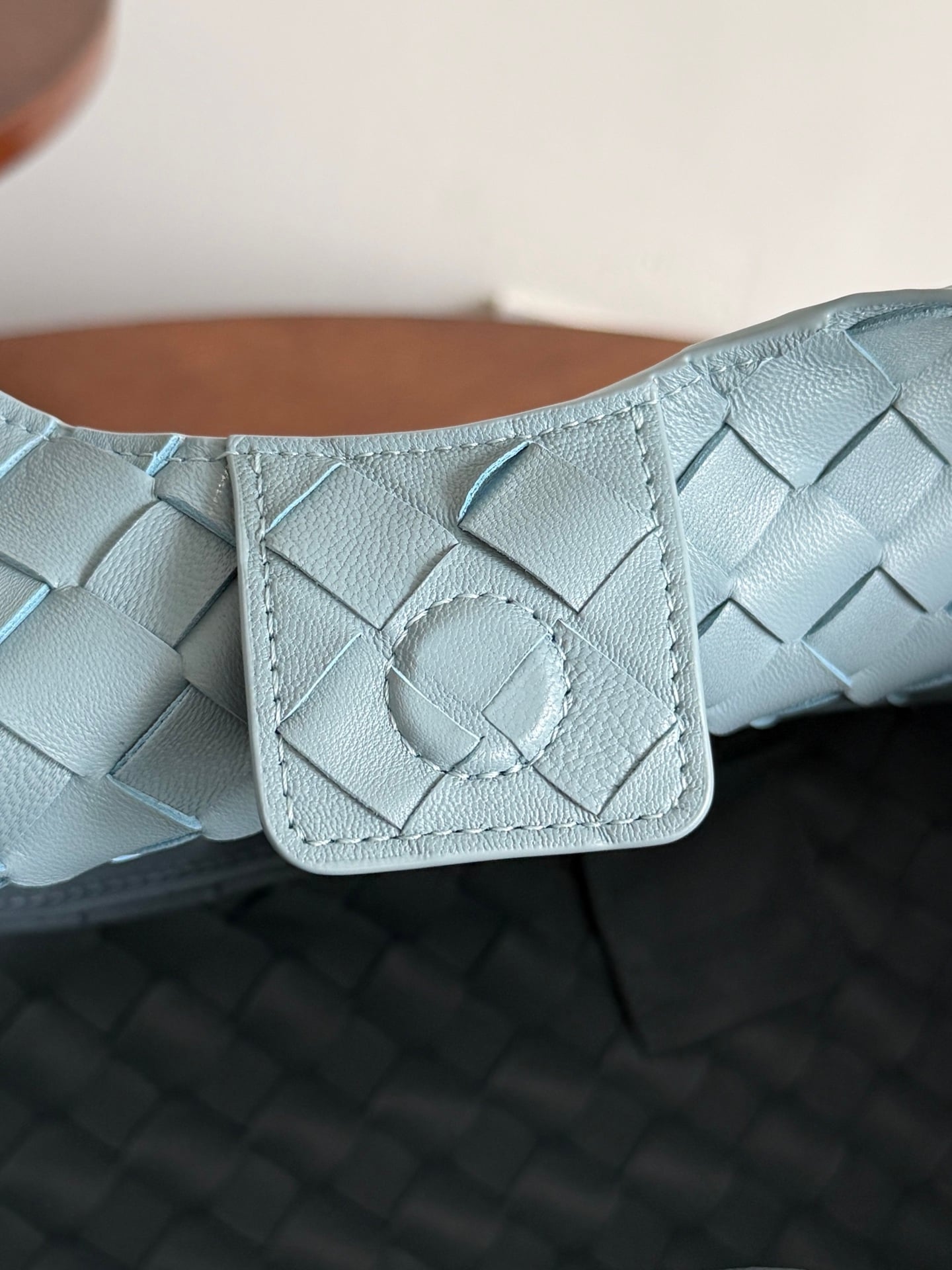 Campana Bottega Veneta 854248.A1