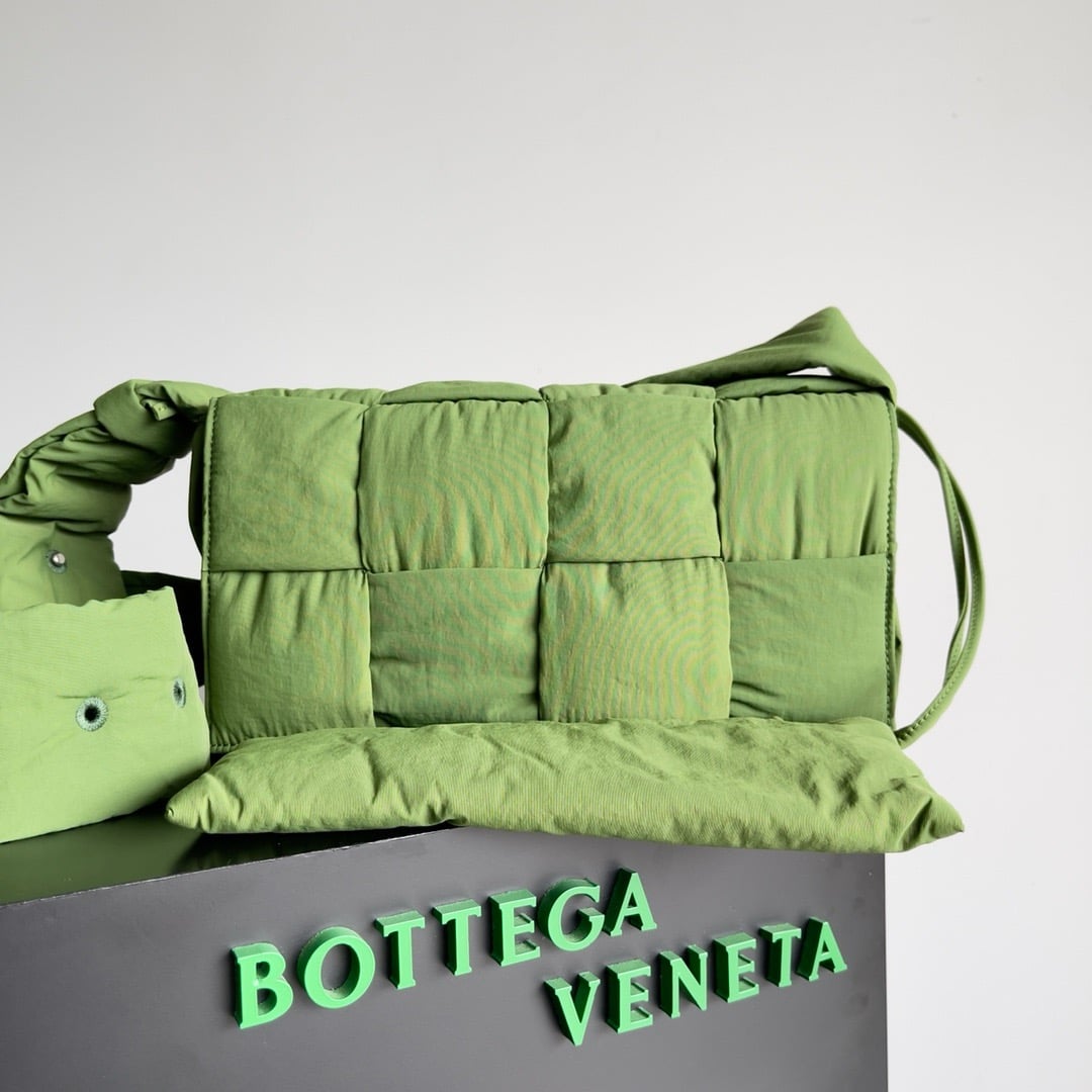 Cassette Bottega Veneta 628951