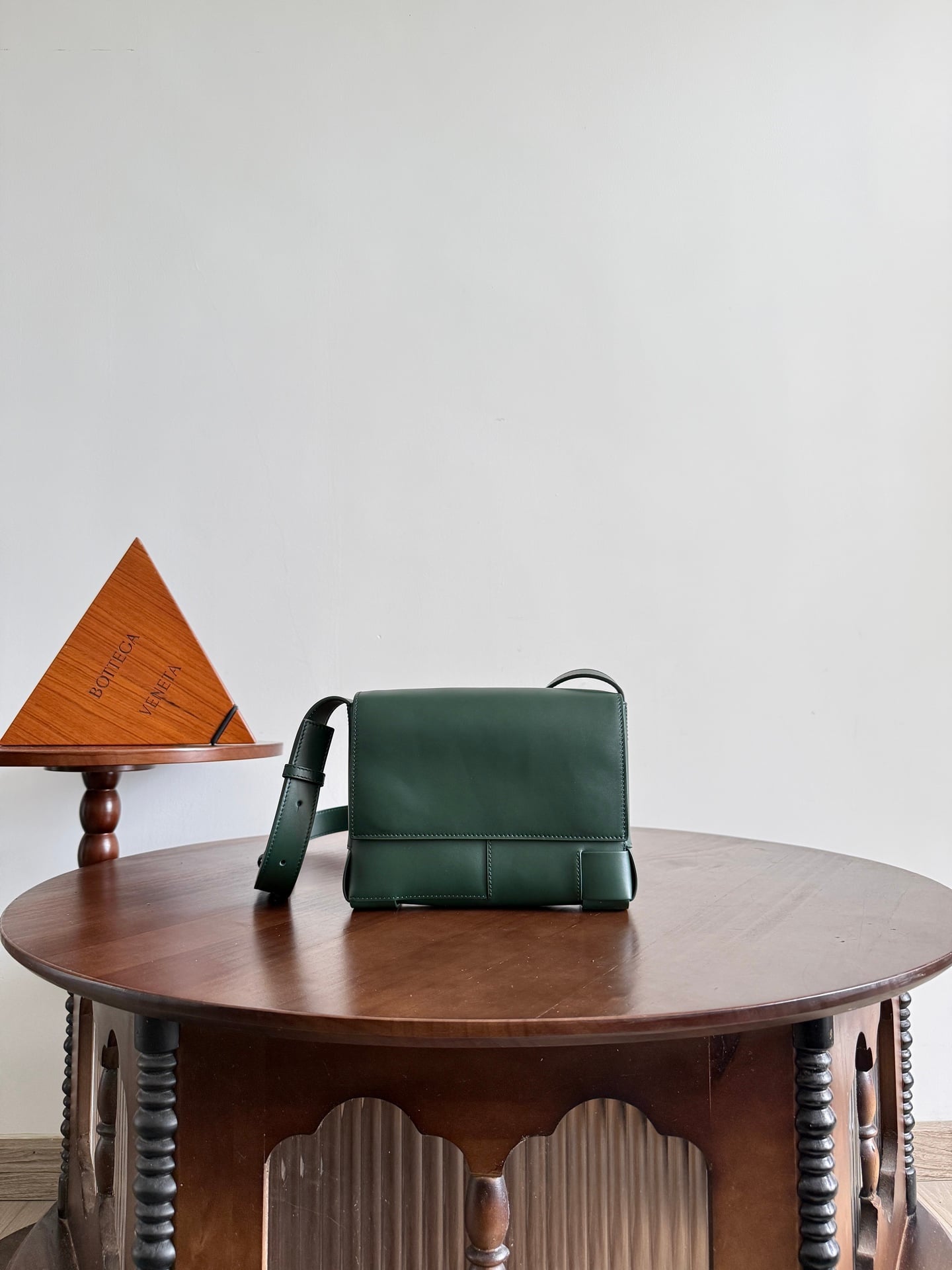 Cassette Bottega Veneta 867404.A2