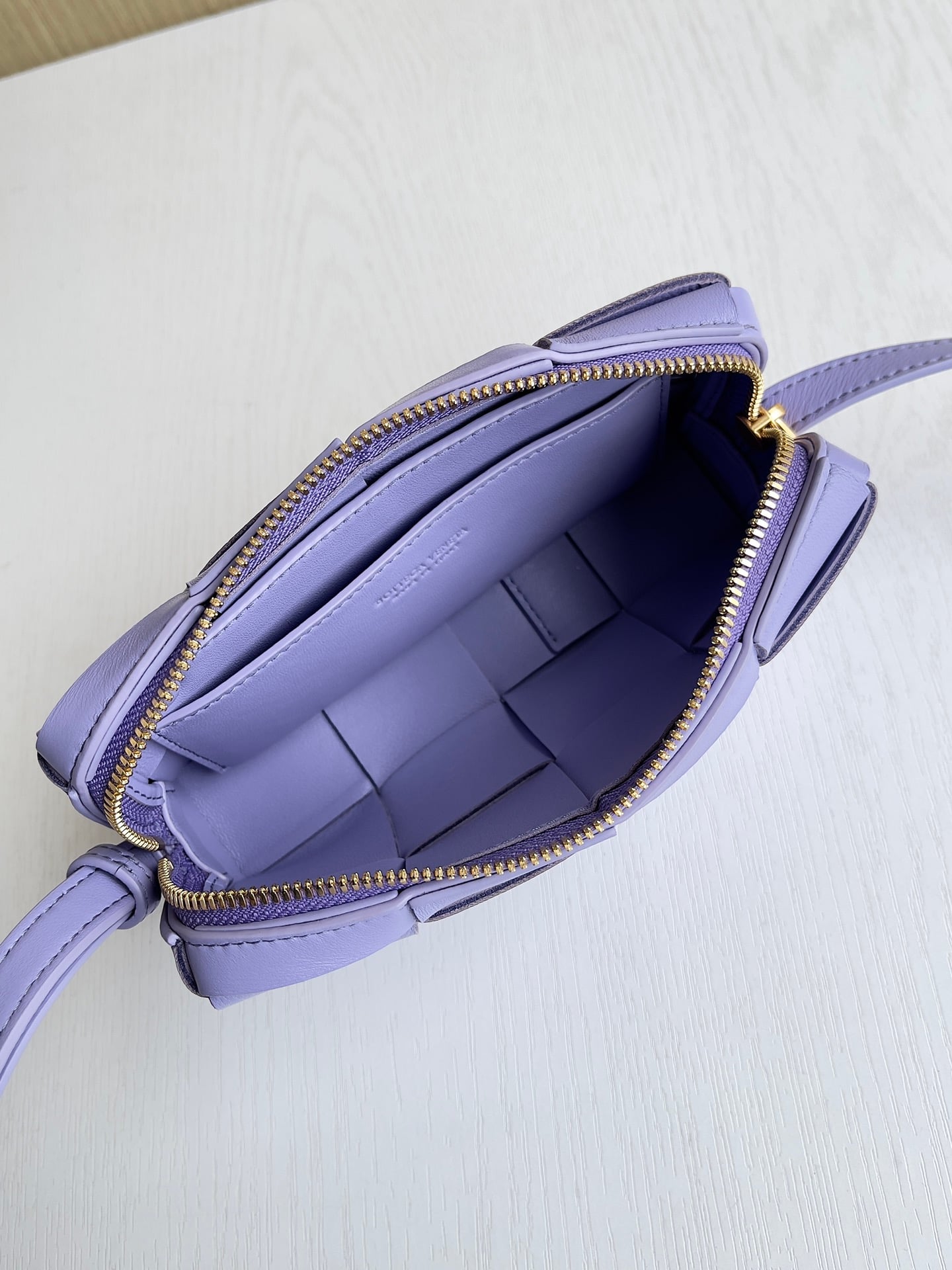 Cassette Phone Pouch Bottega Veneta 755031.A3
