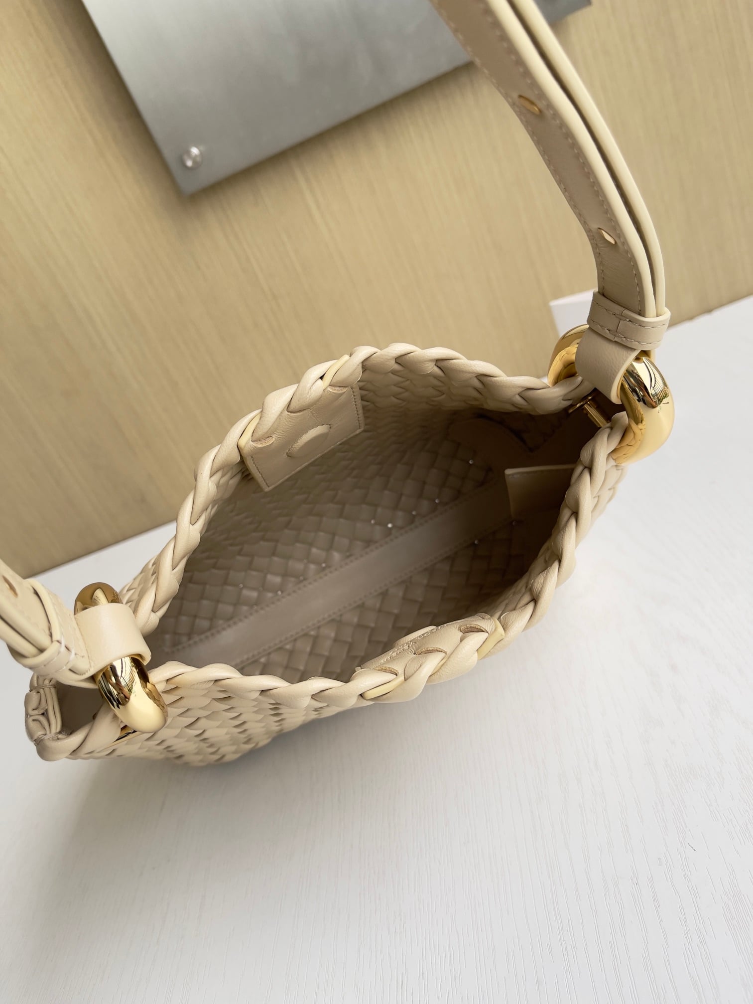 Clicker Bottega Veneta 730968.A2