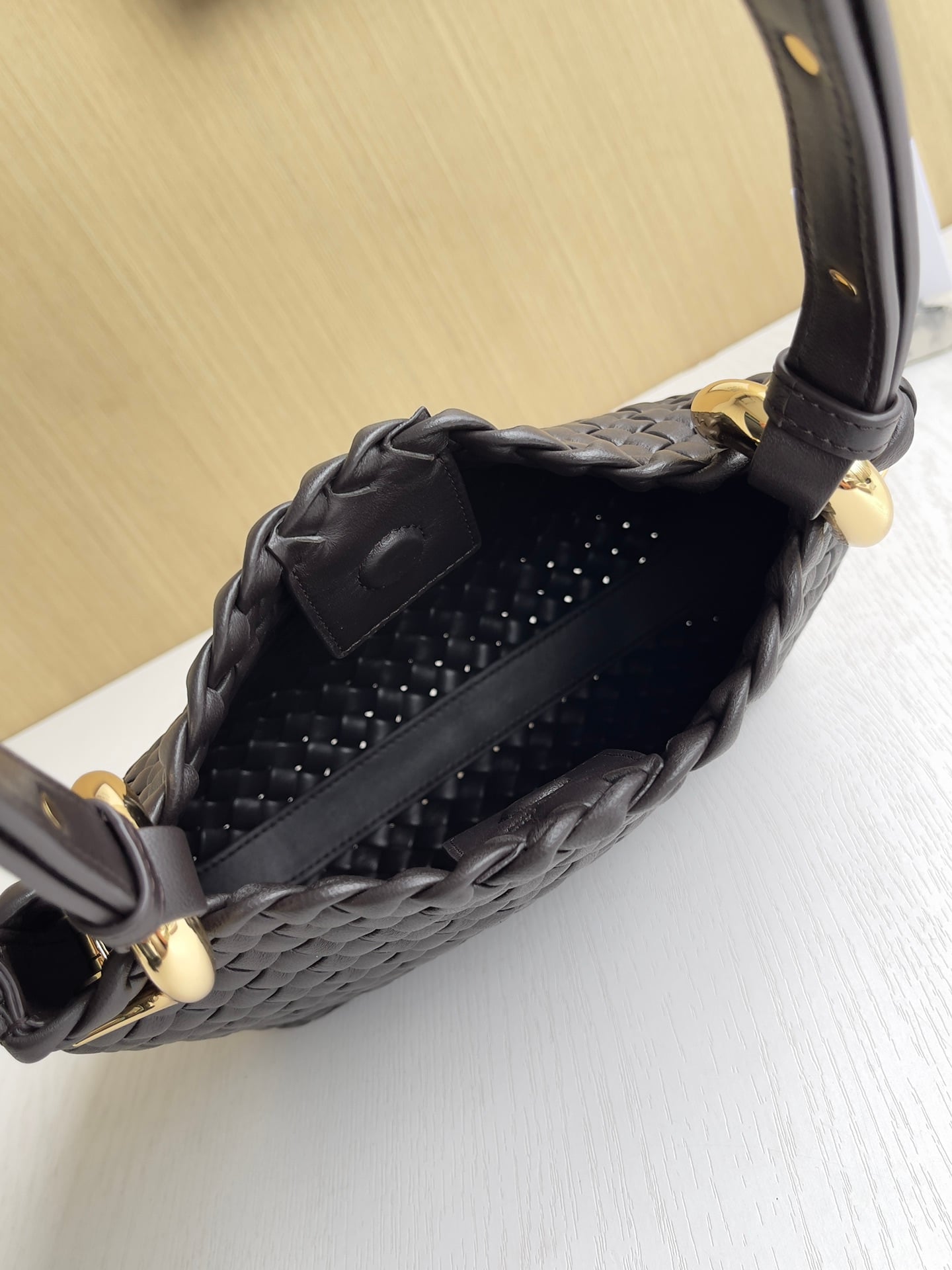 Clicker Bottega Veneta 730968.A5