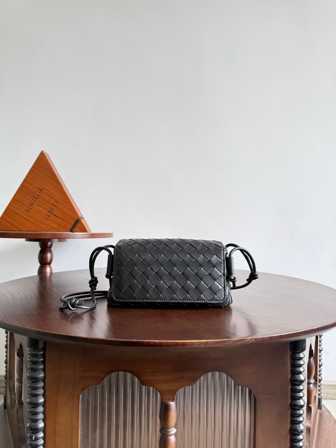 Clutch Bottega Veneta 843893.A1
