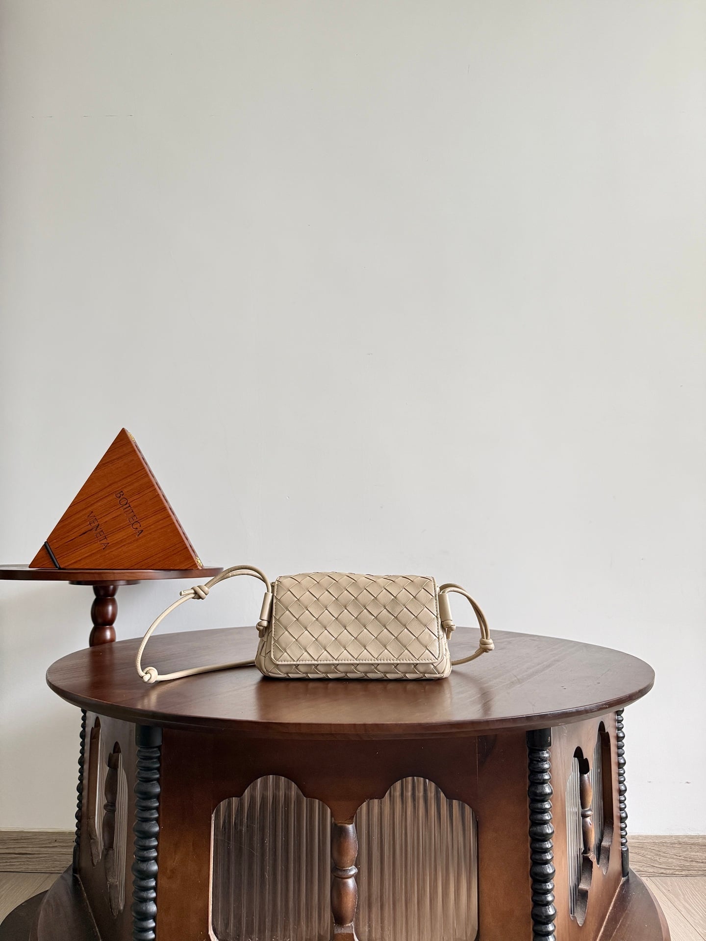 Clutch Bottega Veneta 843893.A4