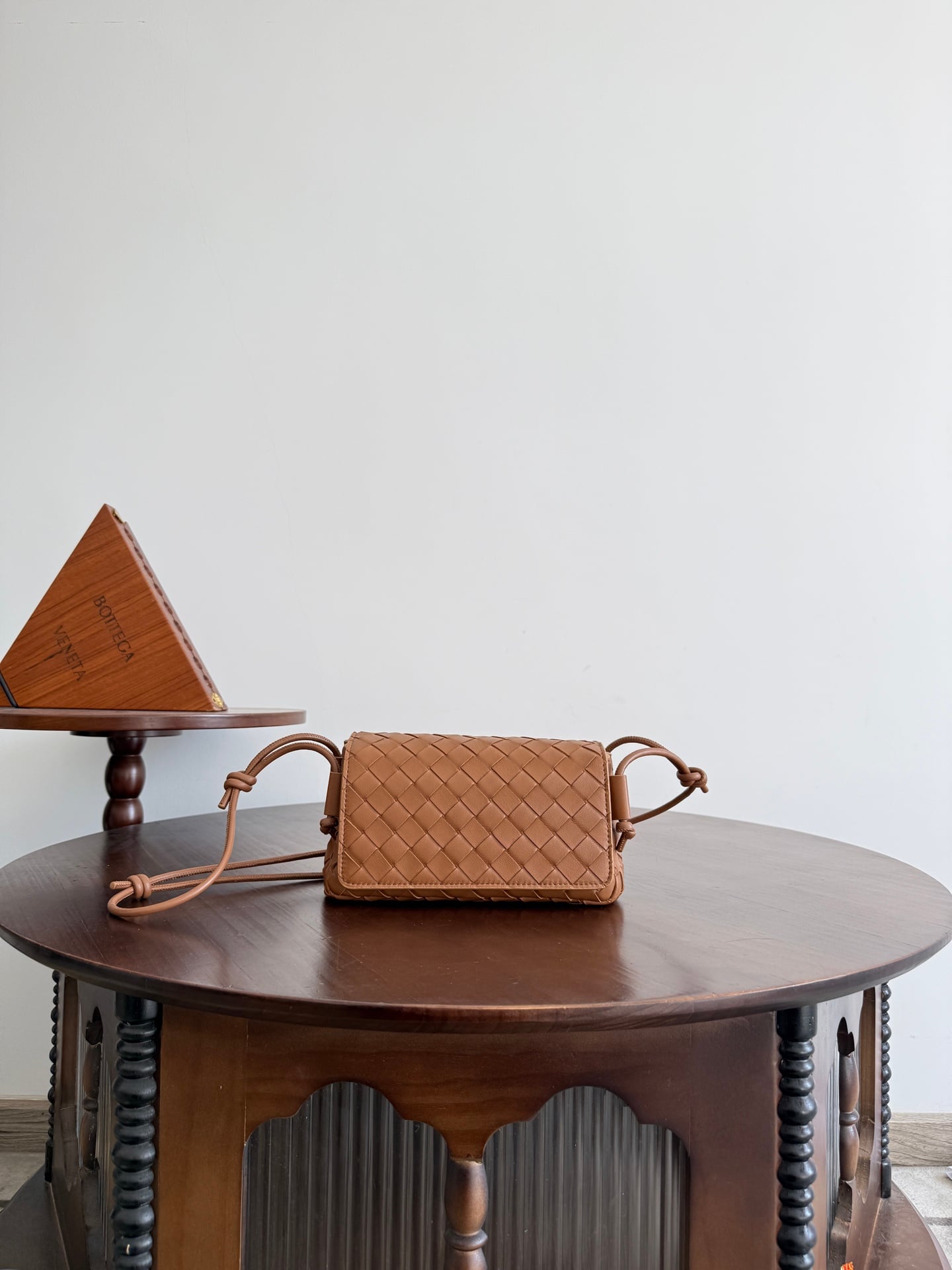 Clutch Bottega Veneta 843893.A9