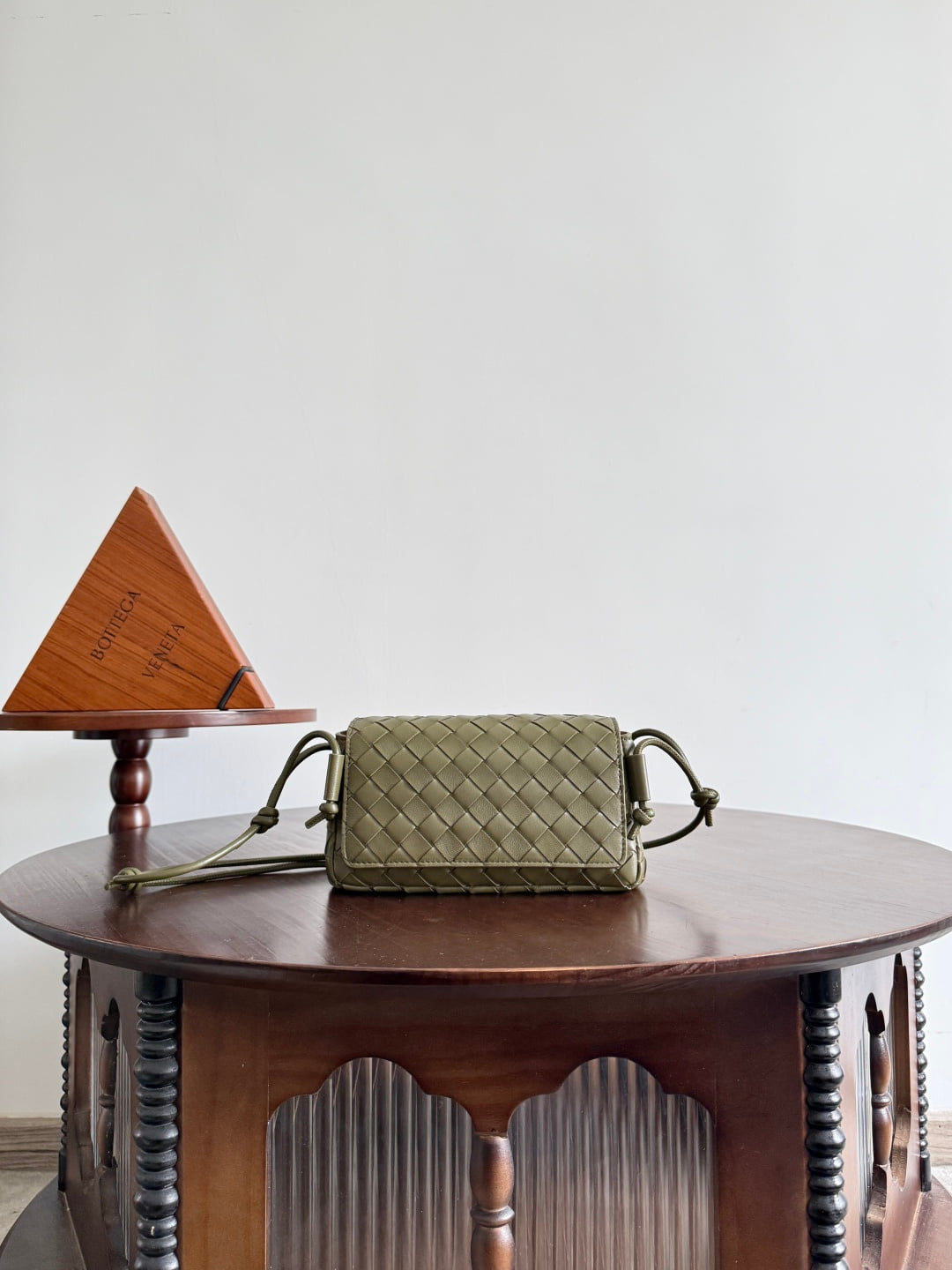 Clutch Bottega Veneta 843893.A13