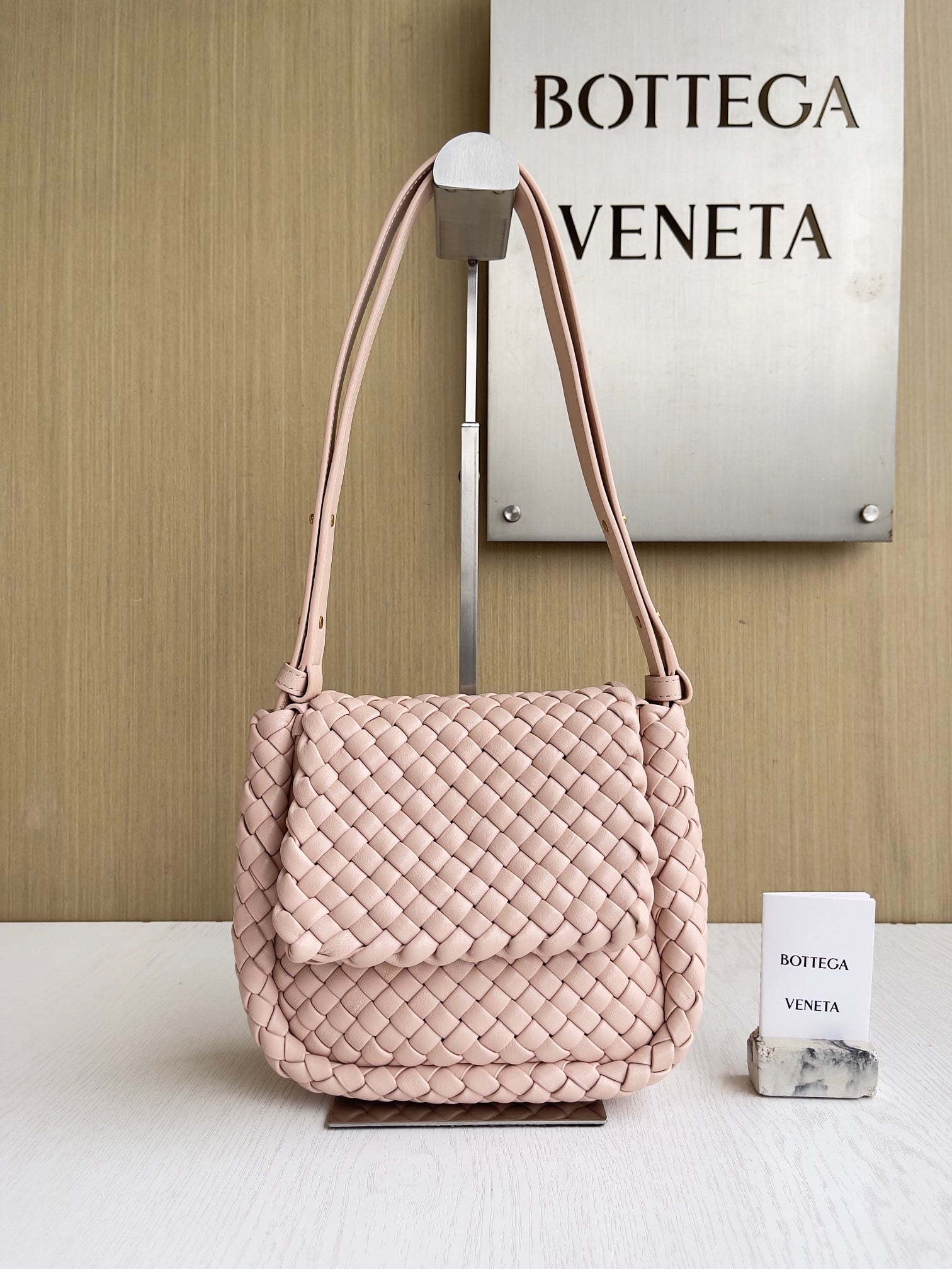 Cobble Bottega Veneta 762711.A4