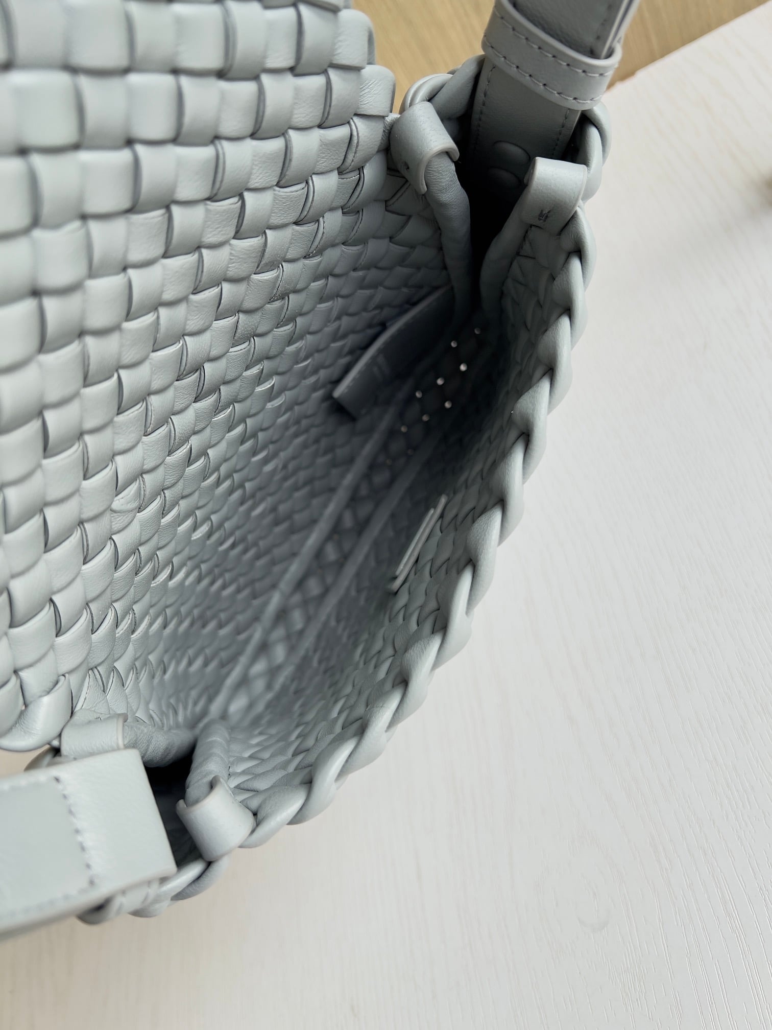 Cobble Bottega Veneta 762711.A5