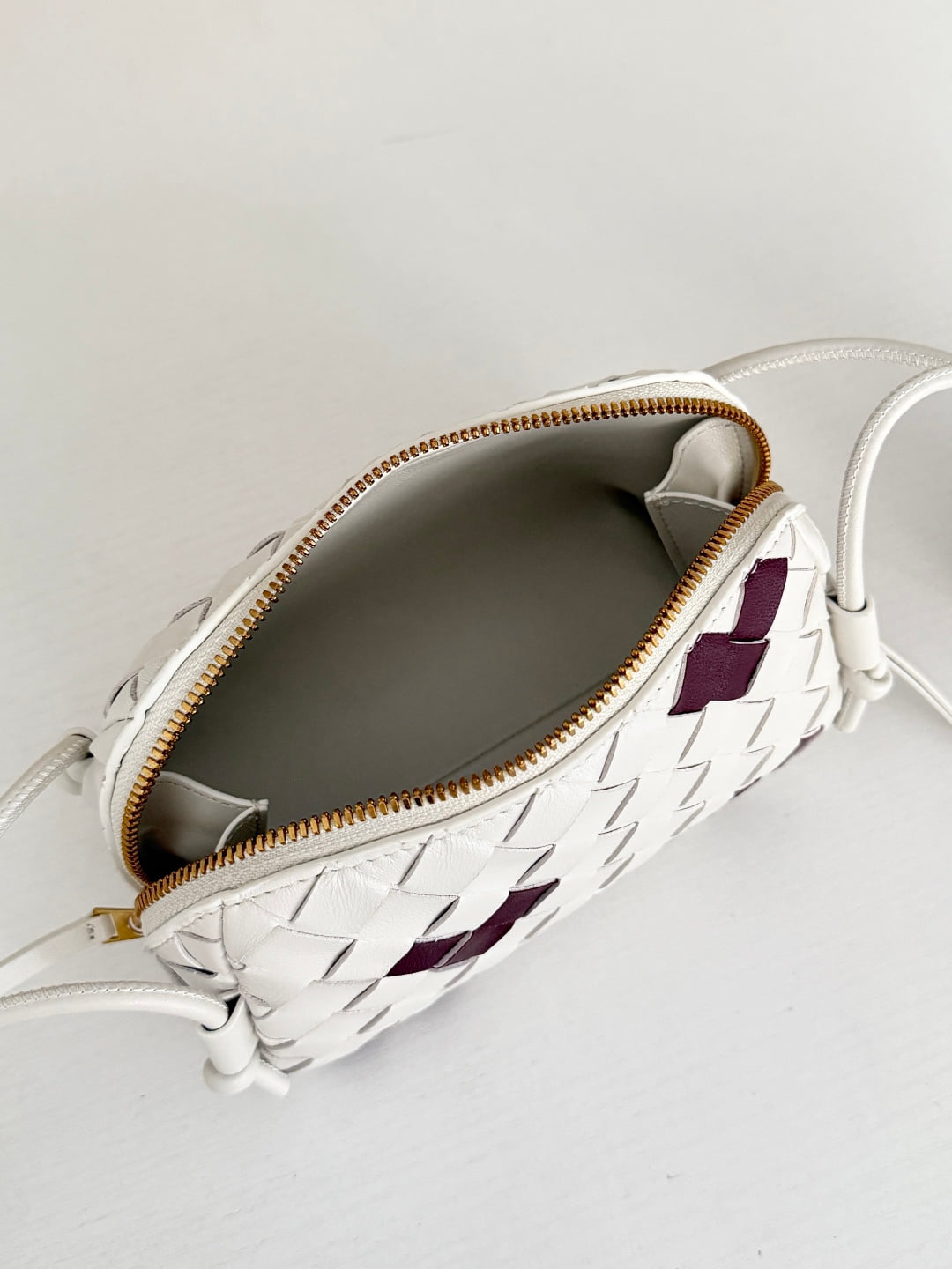 Concert Pouch - зеленый Bottega Veneta 794258.A6