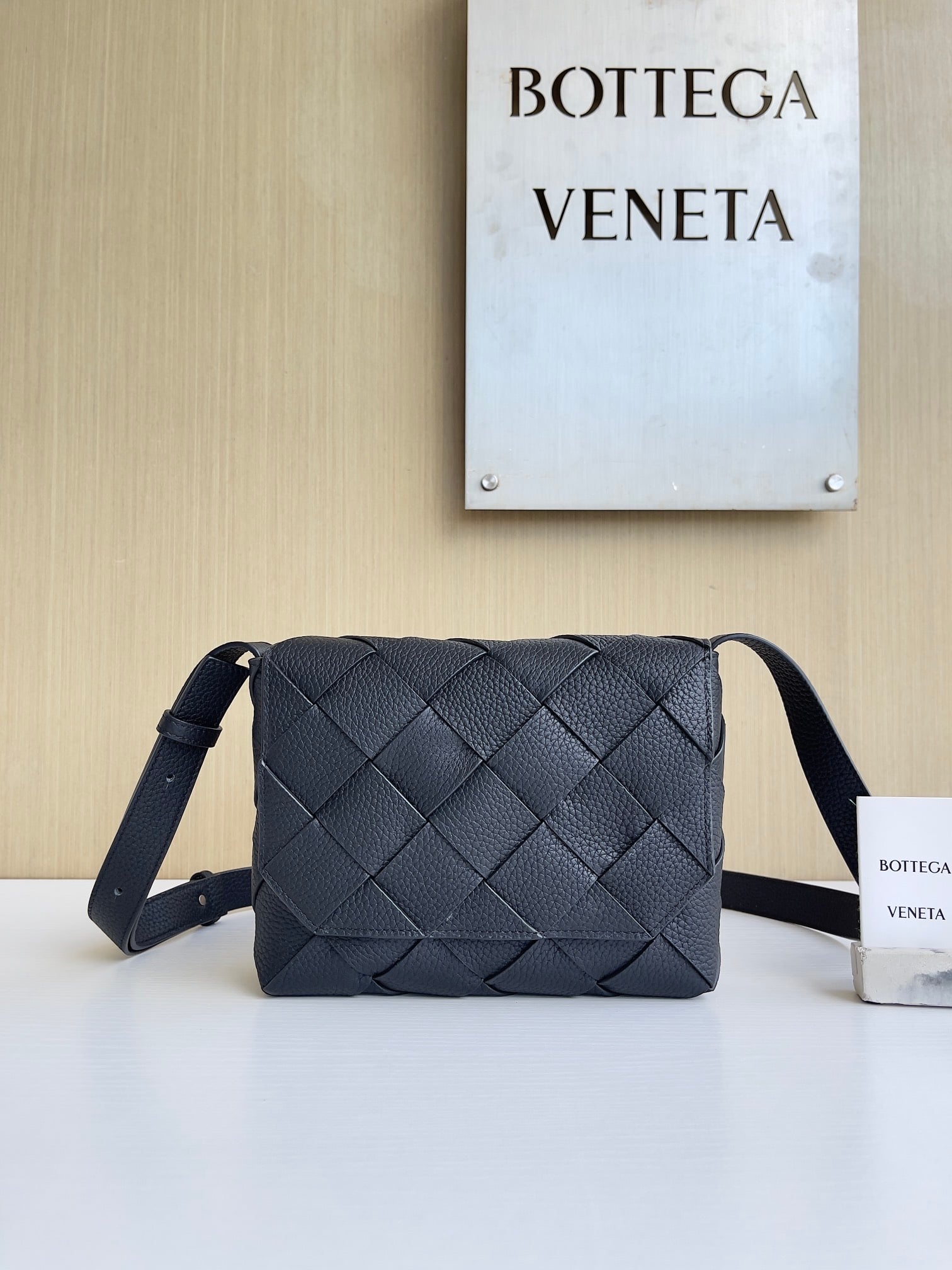 Diago Bottega Veneta 795637.A7