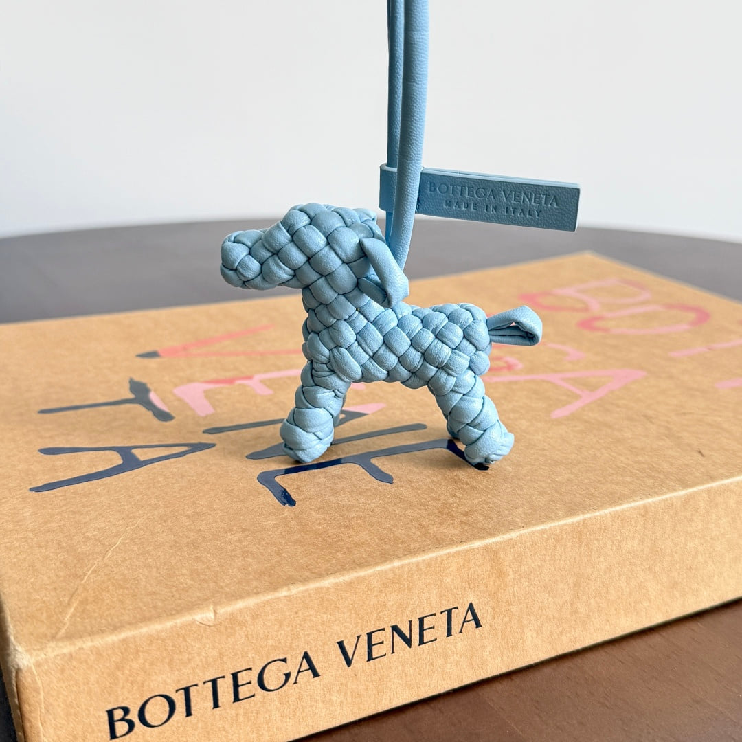 Dog Charm Bottega Veneta 807068.A1