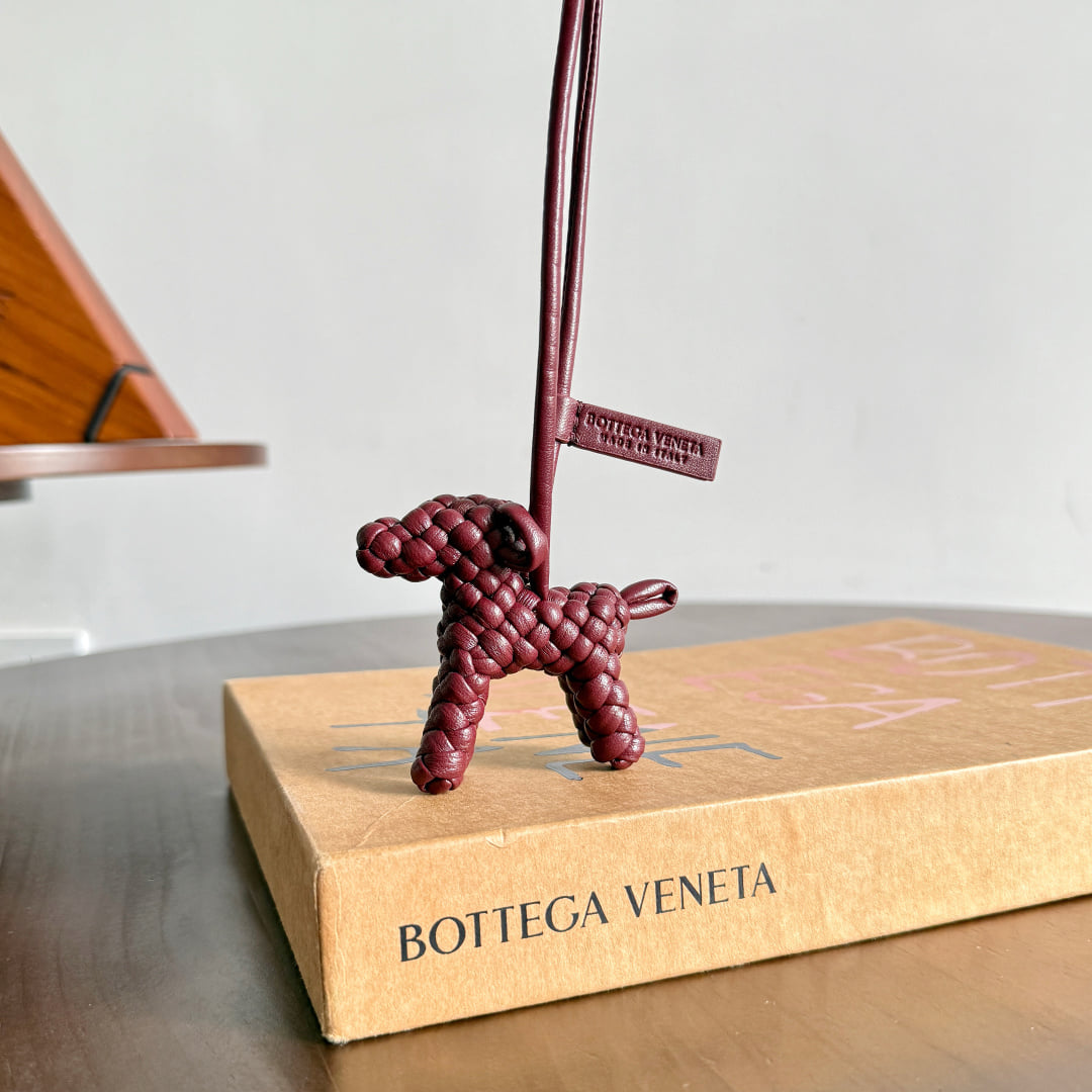Dog Charm Bottega Veneta 807068.A5