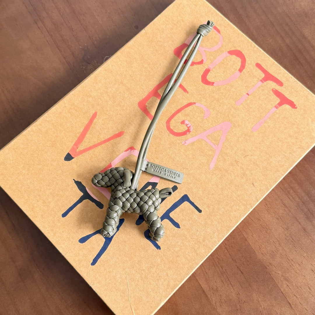 Dog Charm Bottega Veneta 807068.A9